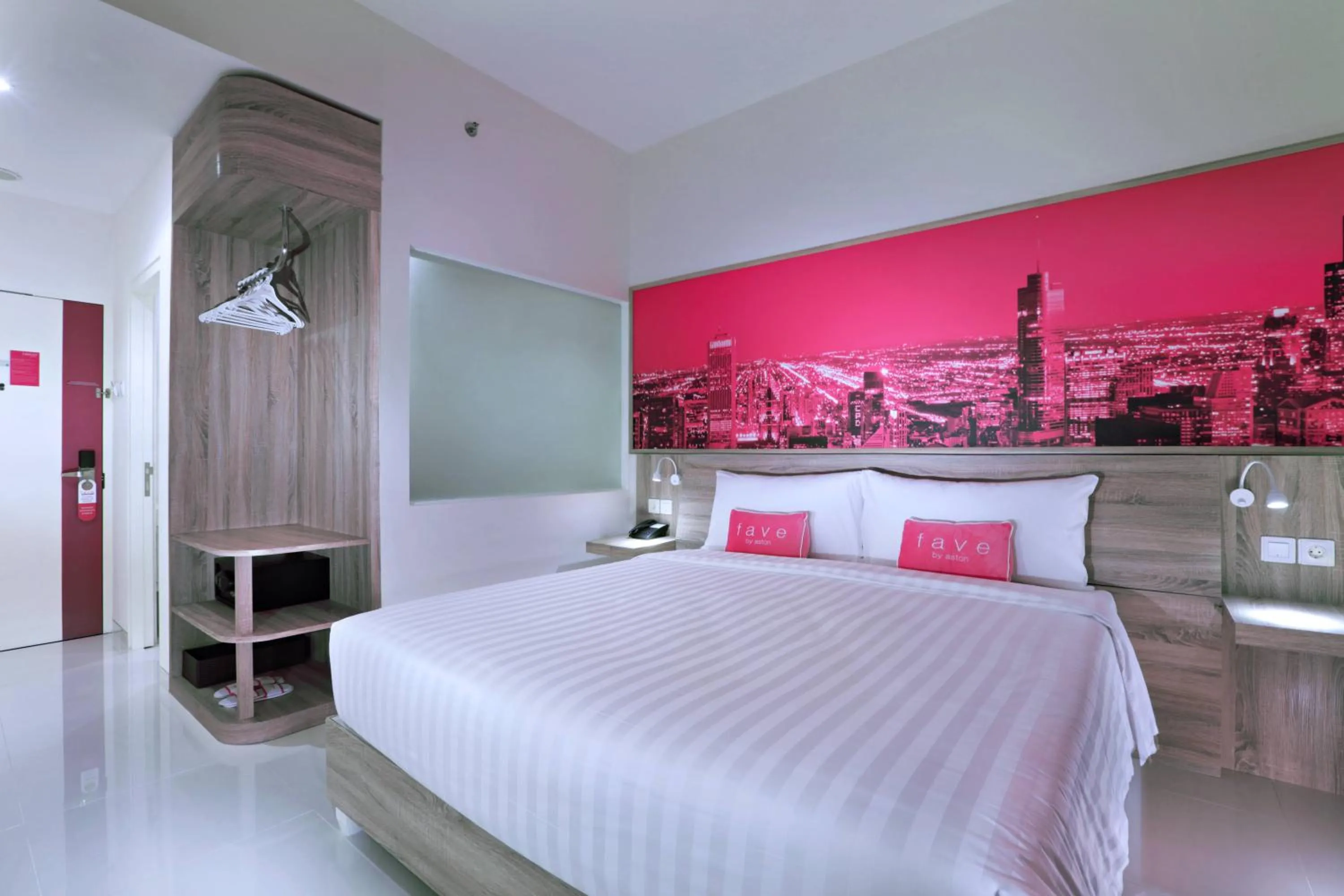Deluxe Double Room in fave plus hotel Banjarbaru