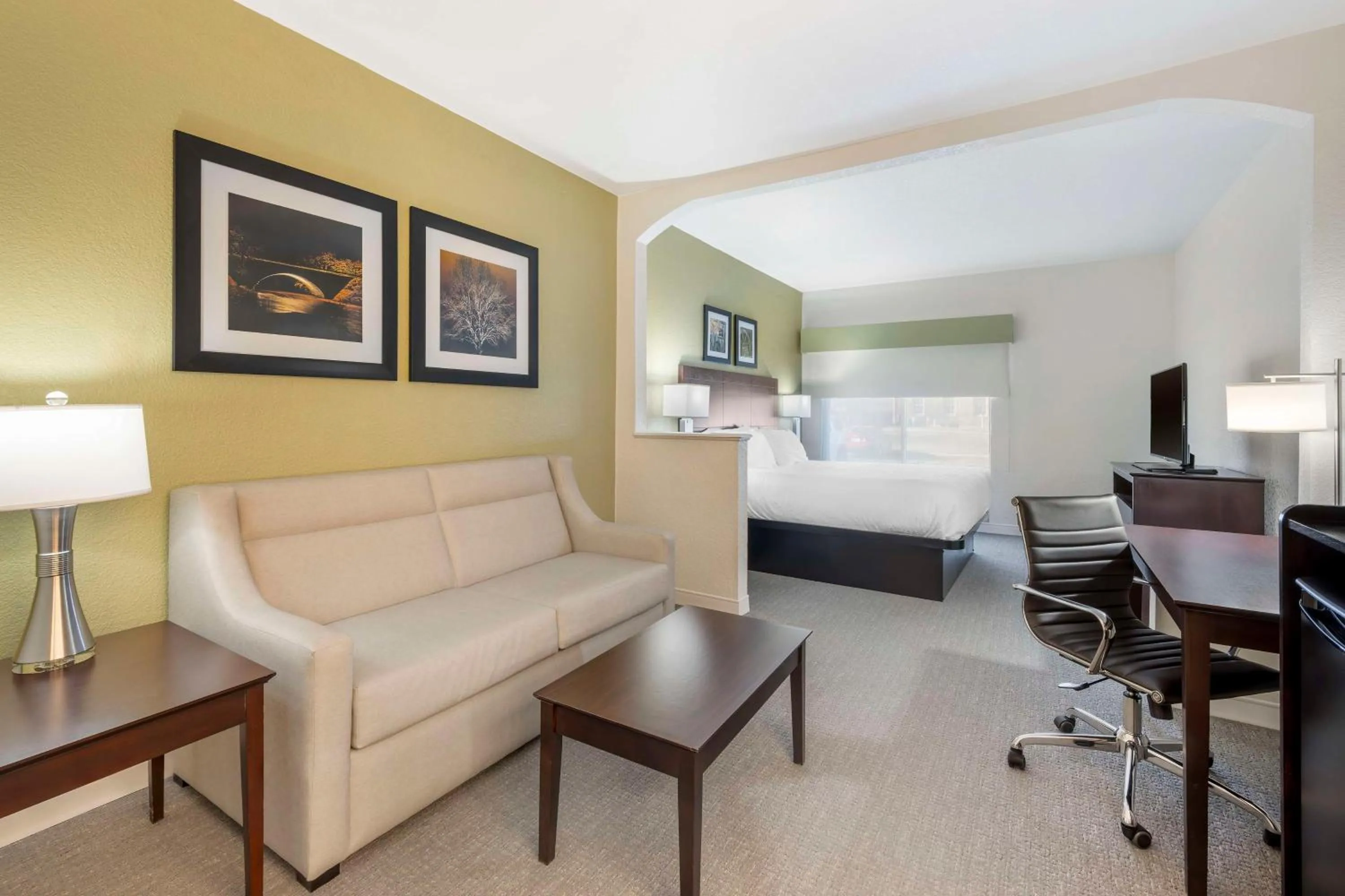 Executive King Room in Best Western Celina