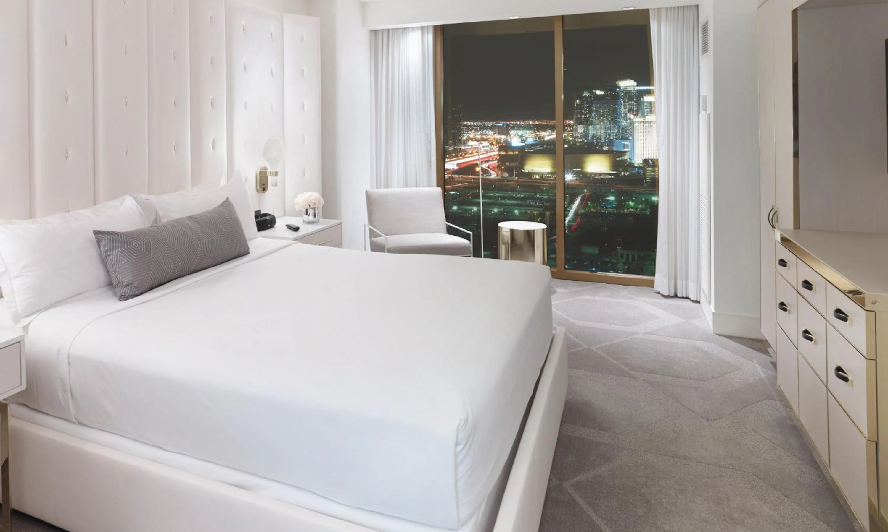 W Escape Strip View King Suite in W Las Vegas