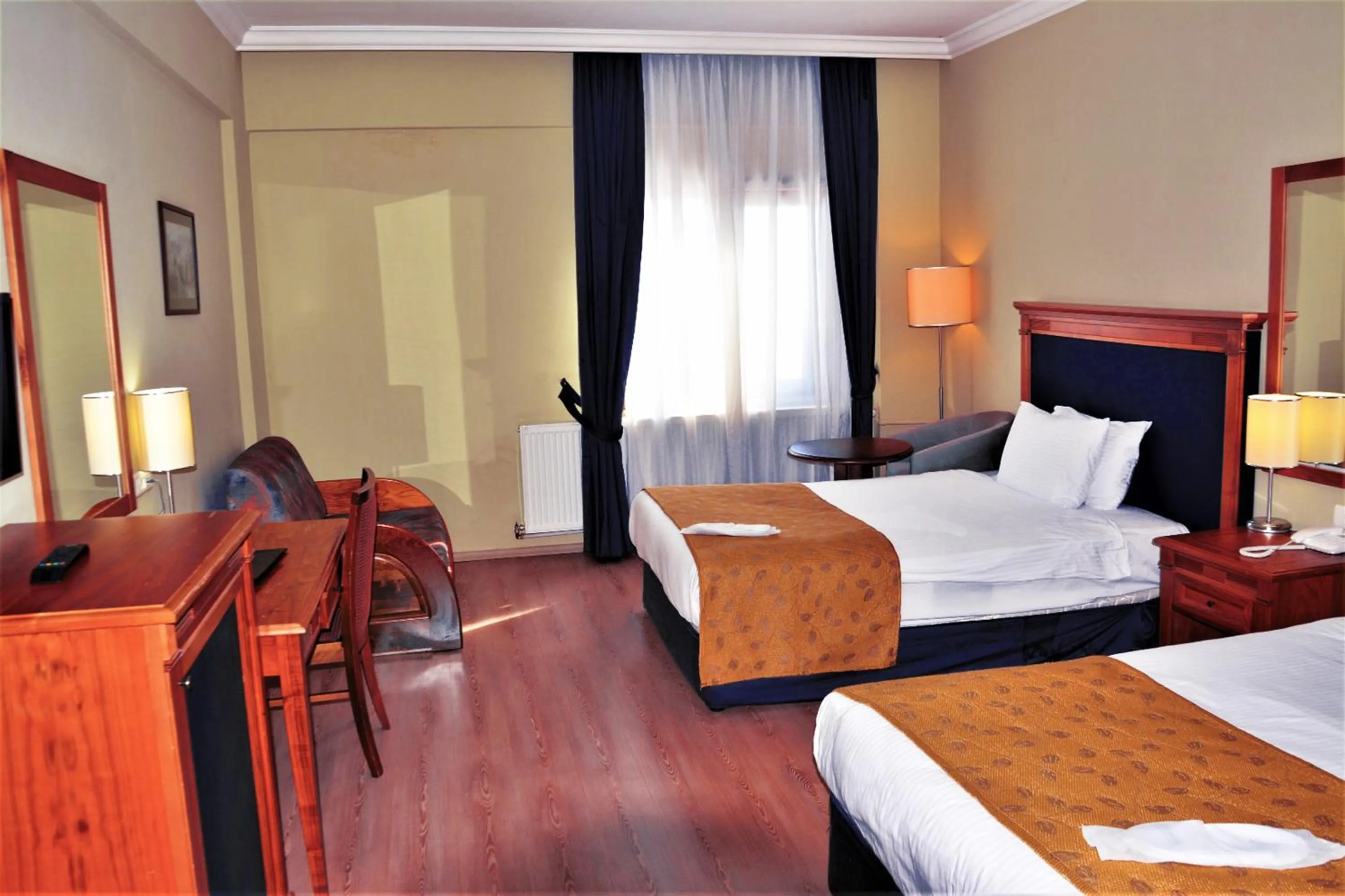 Standard Twin Room in The Green Park Kartepe