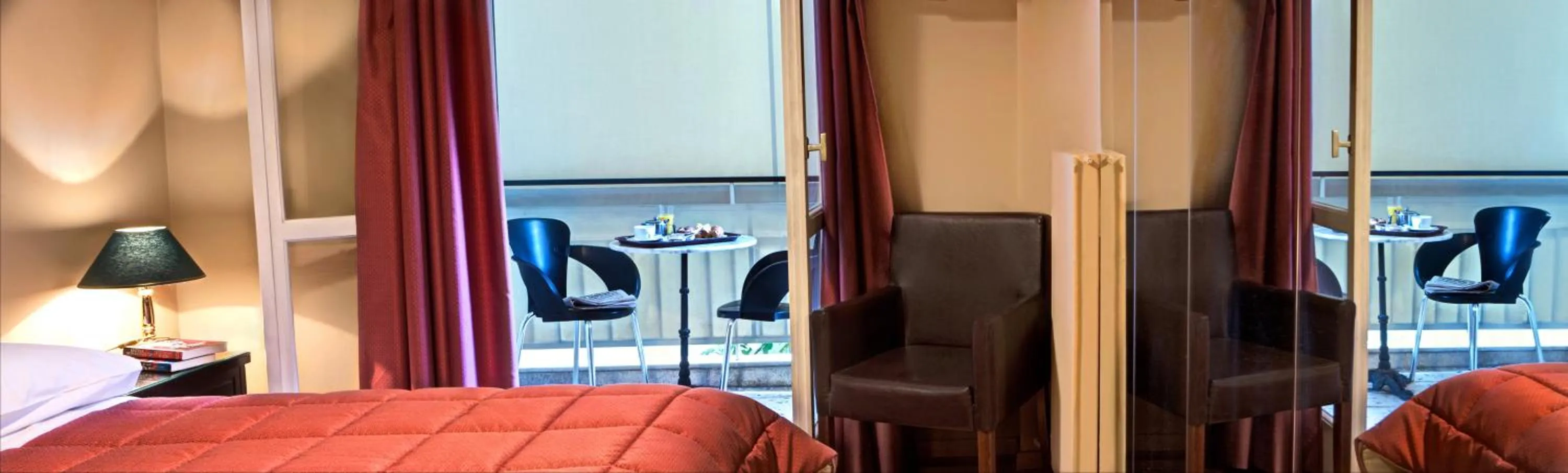 Triple Room in Nicola Hotel