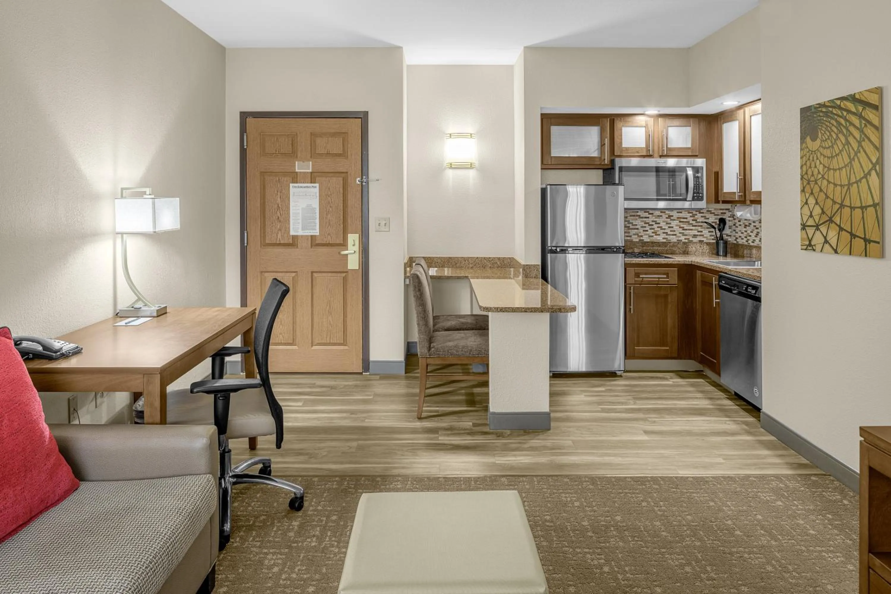 One-Bedroom King Suite - Non-Smoking in Staybridge Suites Chattanooga-Hamilton Place by IHG