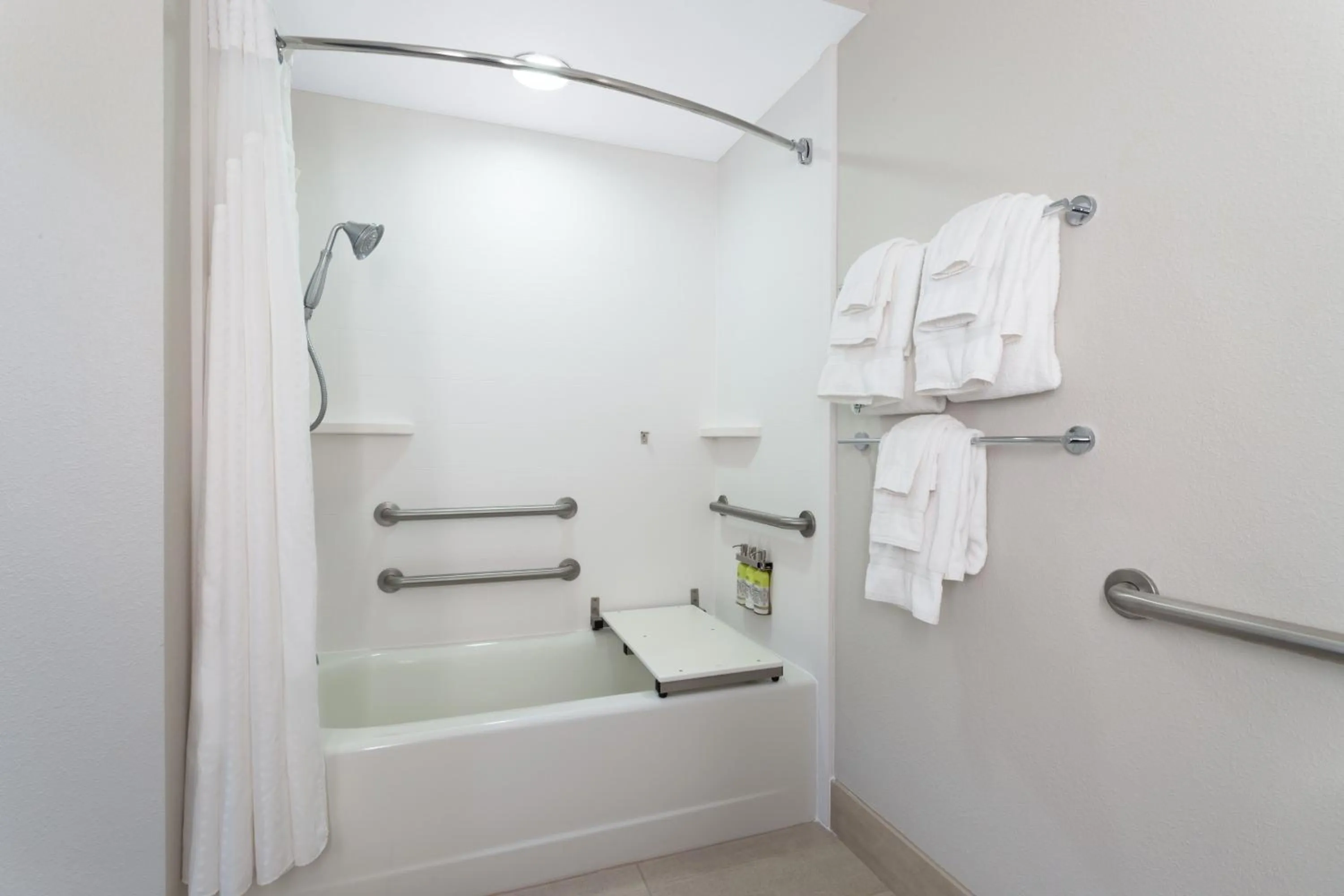 Deluxe King Room with Two King Beds - Disability Access in Holiday Inn Express Crystal River by IHG