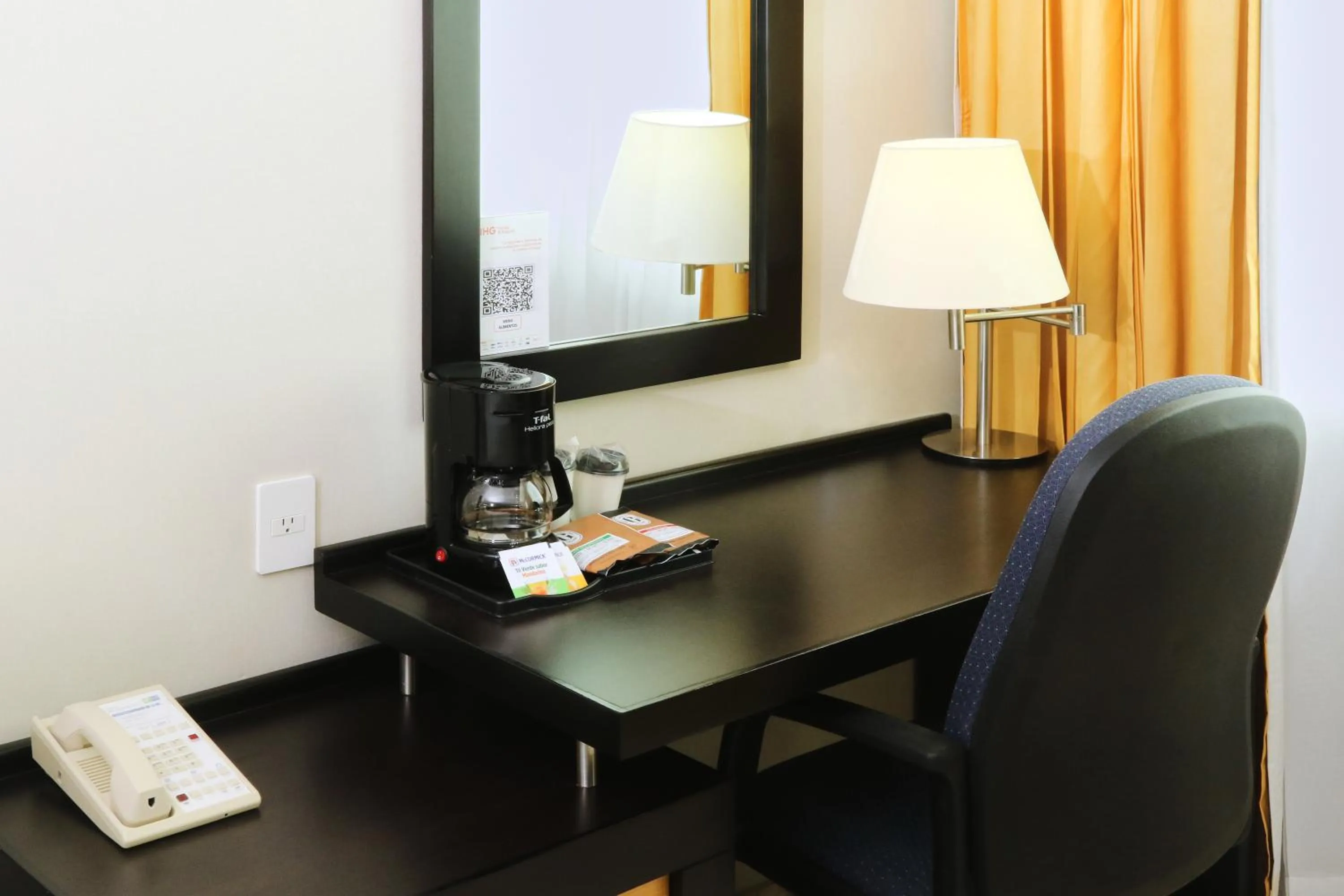 Standard Room in Holiday Inn Express Ciudad Del Carmen by IHG