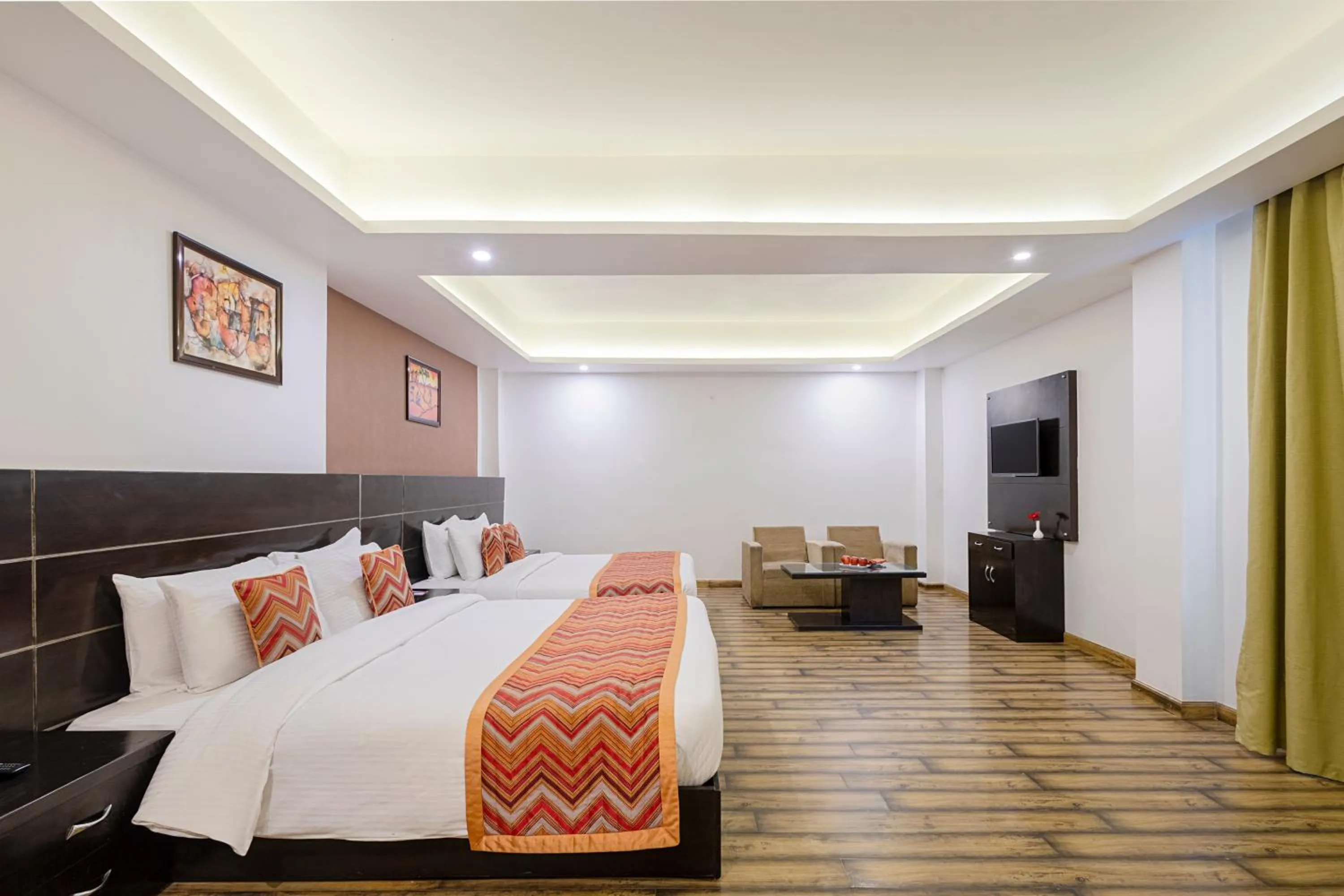 Family Room in Sterling Kufri