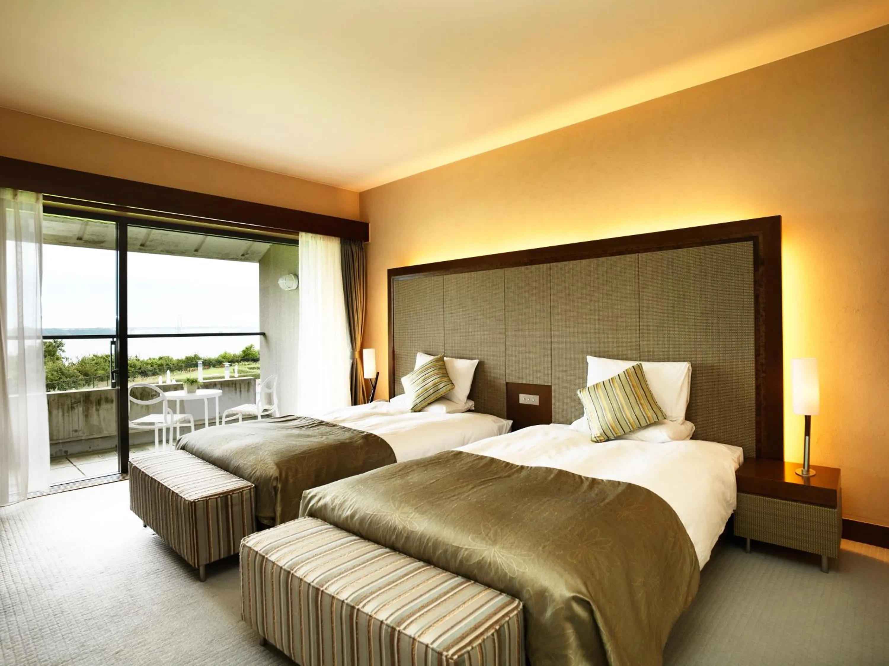 Suite with Garden View 201 - single occupancy in Hotel Anaga