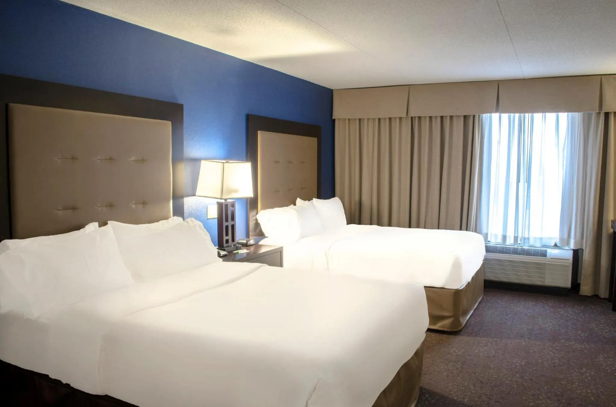 Executive Queen Room with Two Queen Beds in Holiday Inn Fargo by IHG