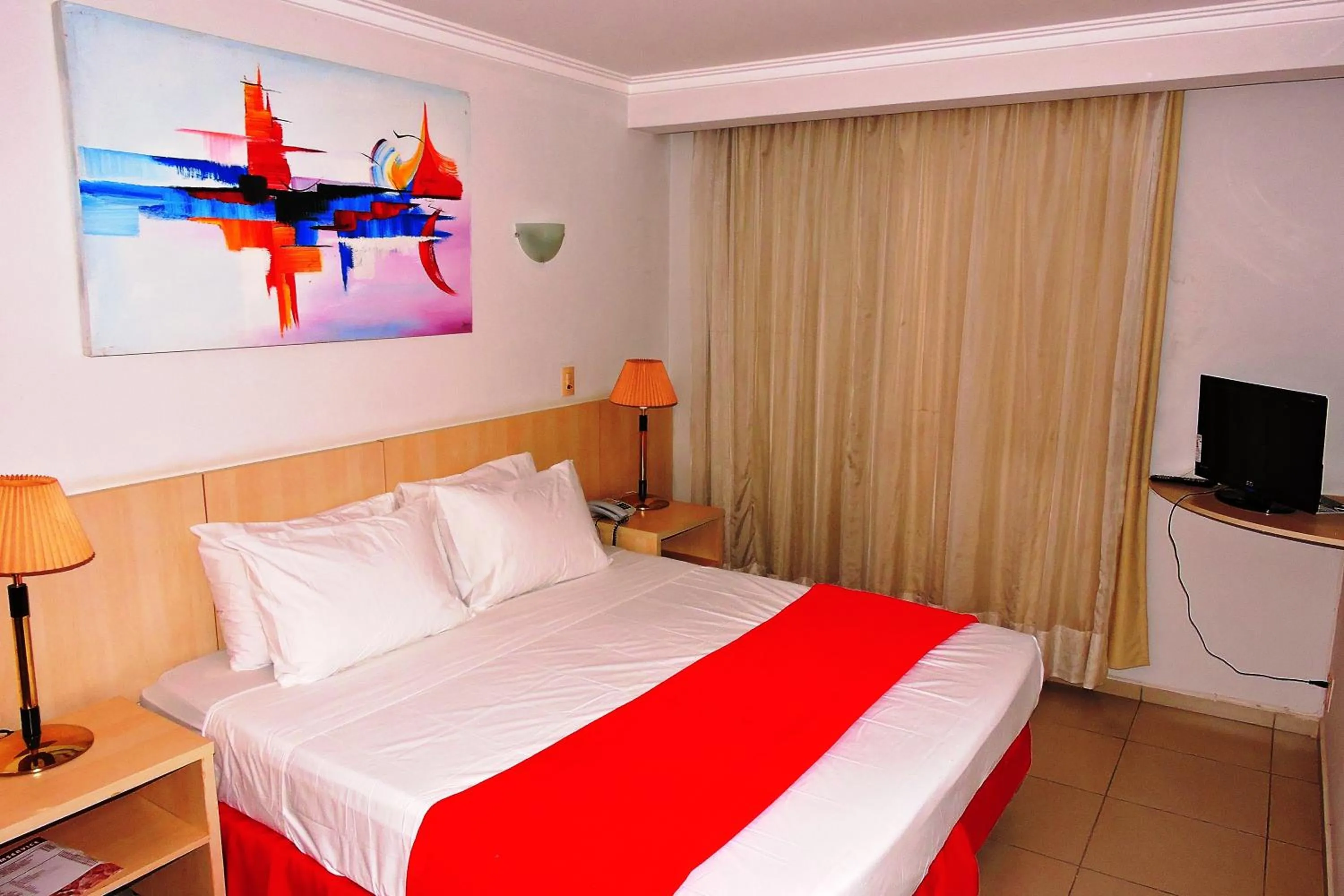Standard Single Room in Bay Park Hotel Resort