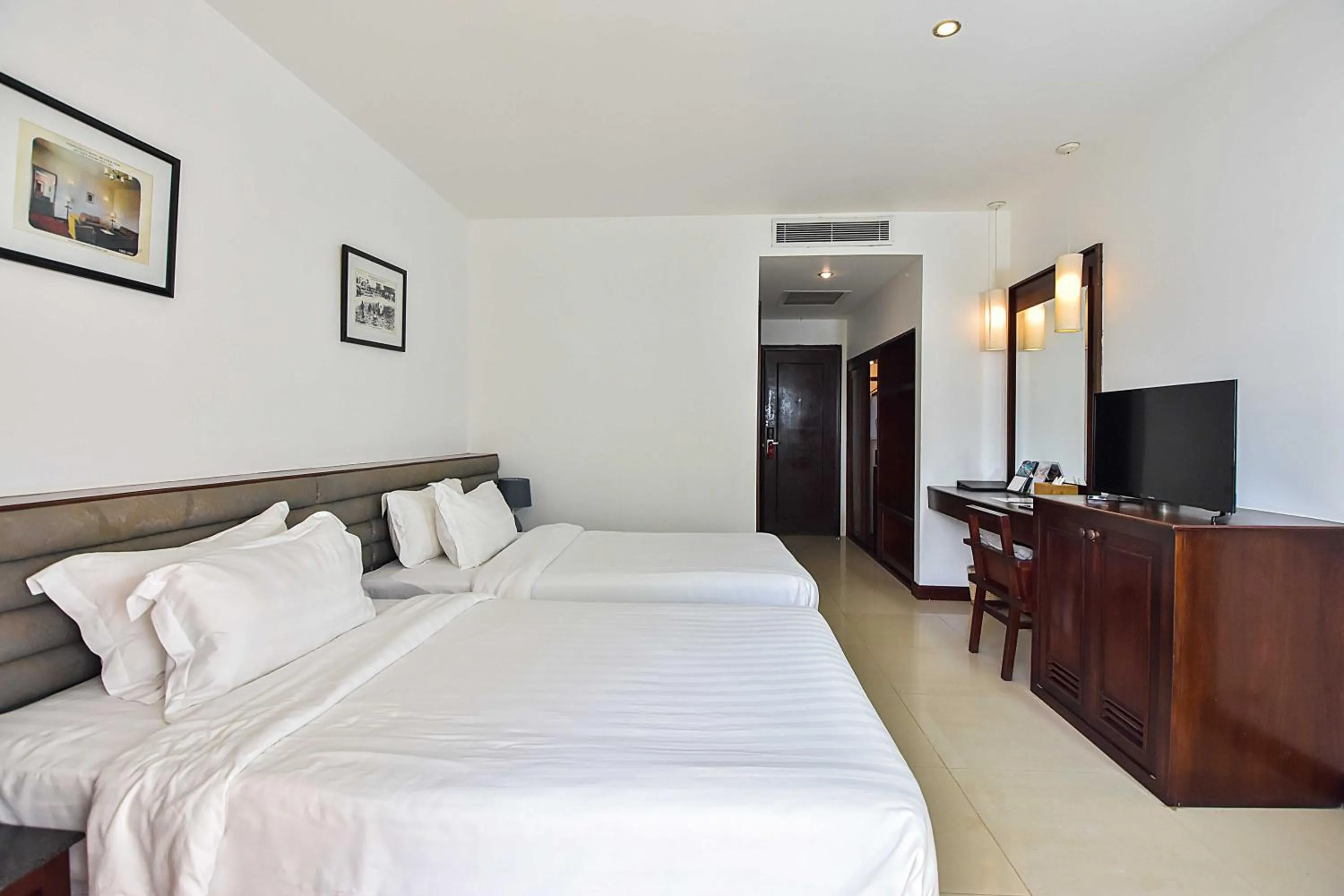 Sea Pavilion Twin in Independence Hotel Resort & Spa