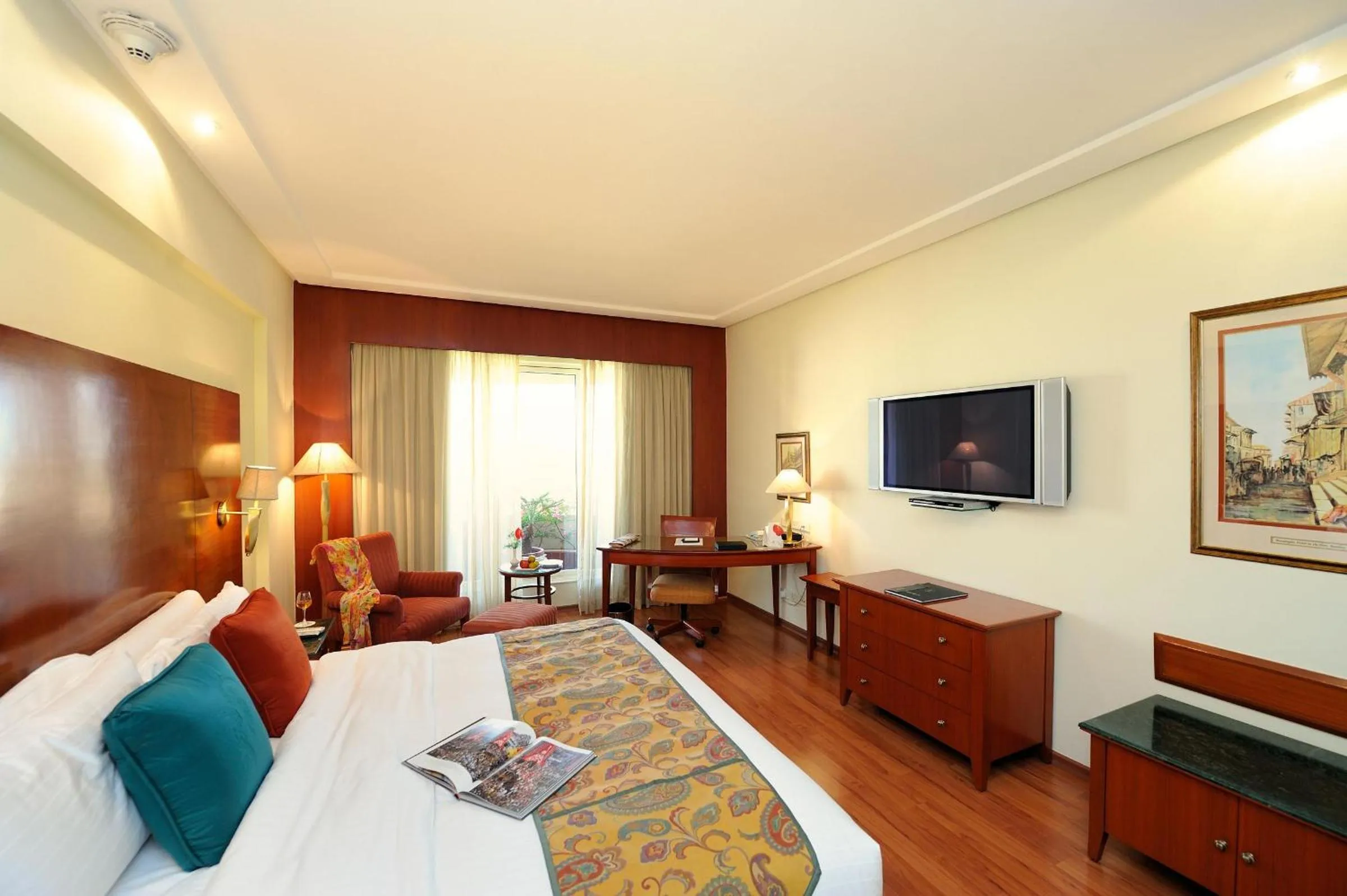 Lalit Luxury Suite, King Bed on Higher Floor with Two Bedroom and Bathtub with lounge access - single occupancy in The Lalit Mumbai