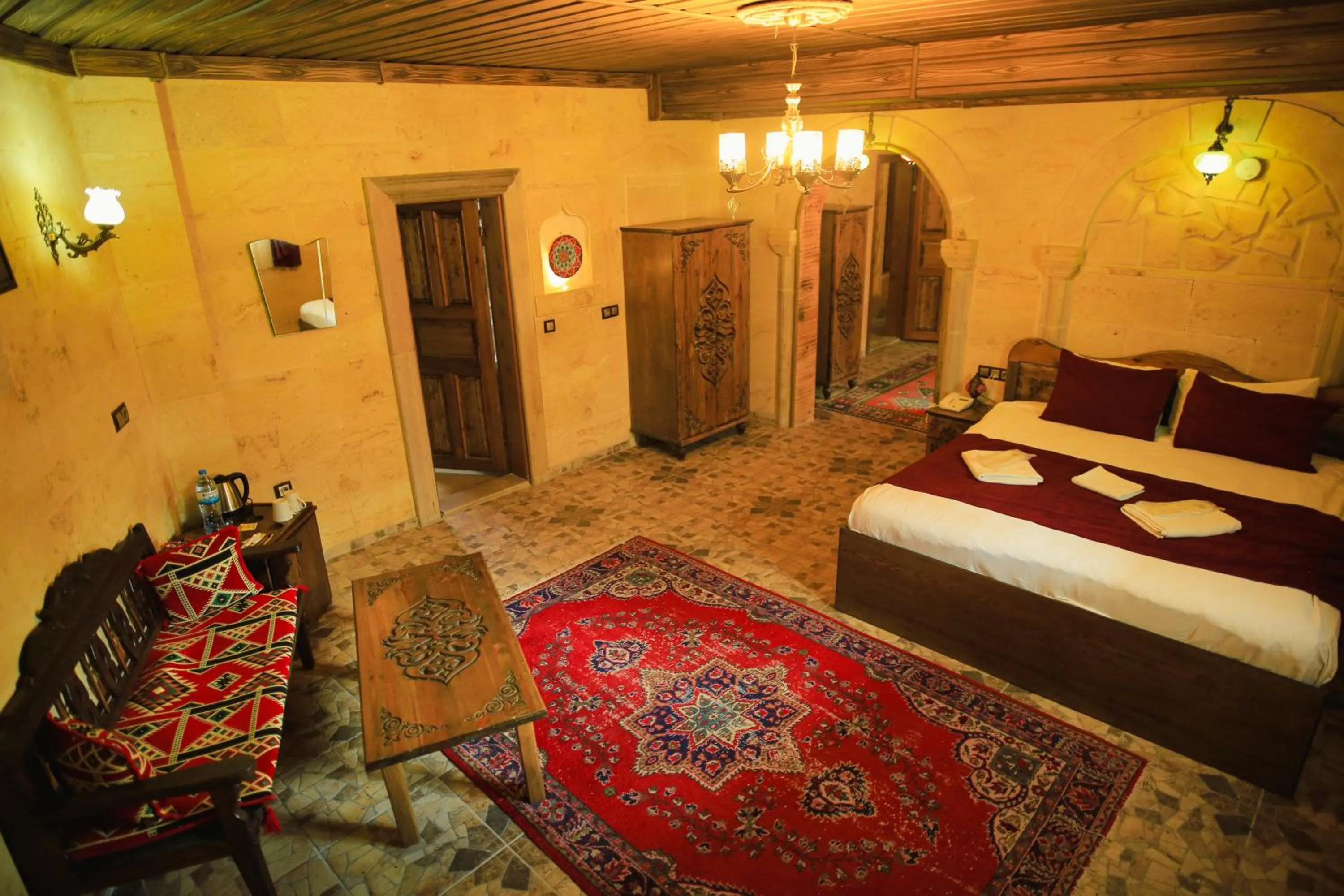 Family Suite in Peace Stone House