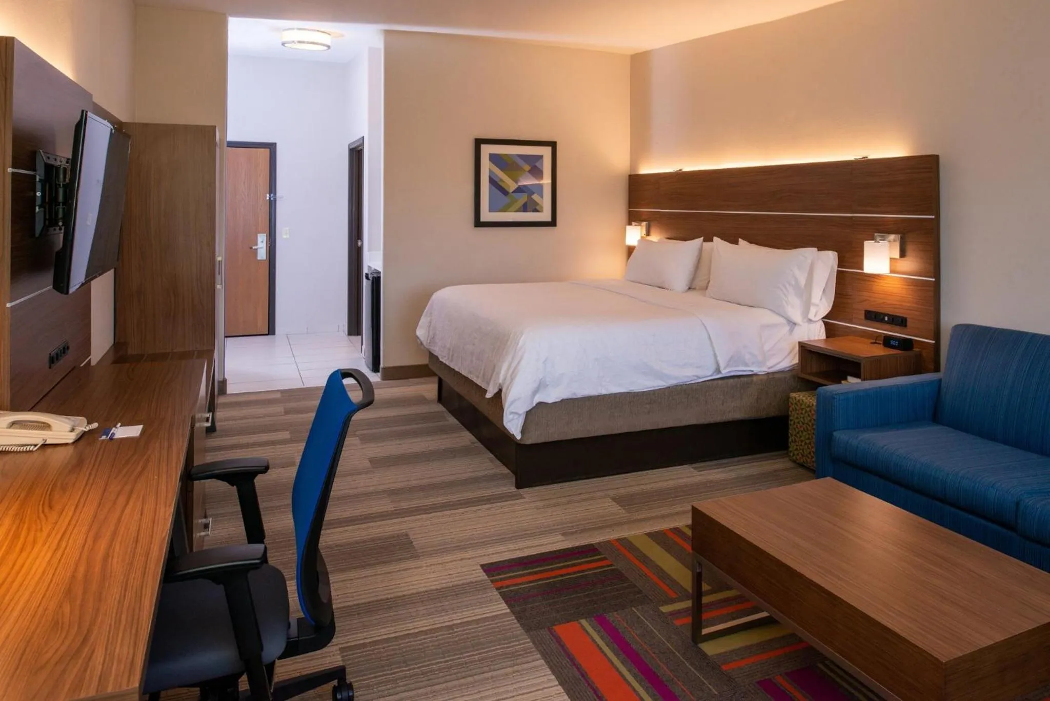 King Suite in Holiday Inn Express Hotel & Suites Gunnison by IHG