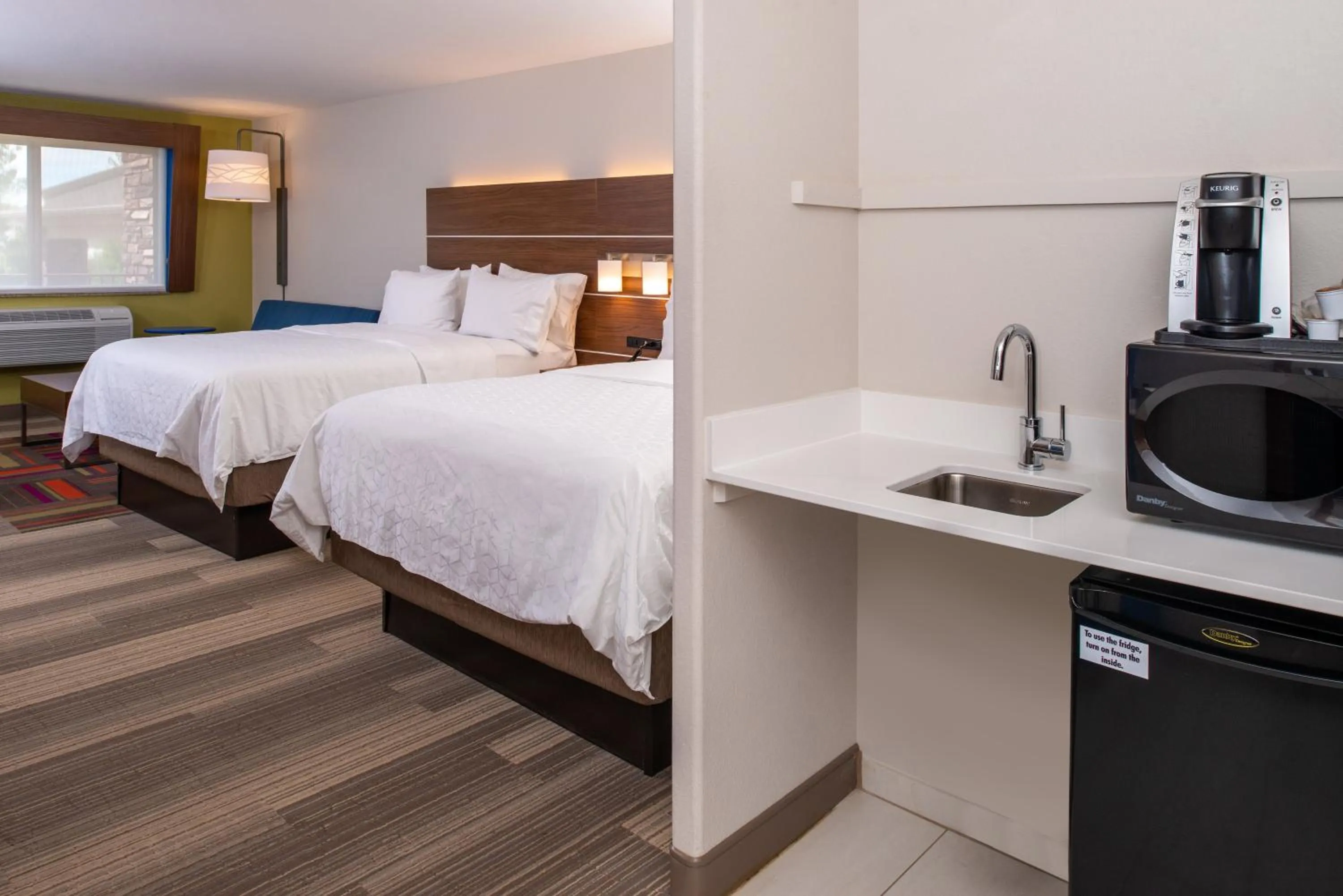 Standard Room with Two Queen Beds in Holiday Inn Express Hotel & Suites Gunnison by IHG