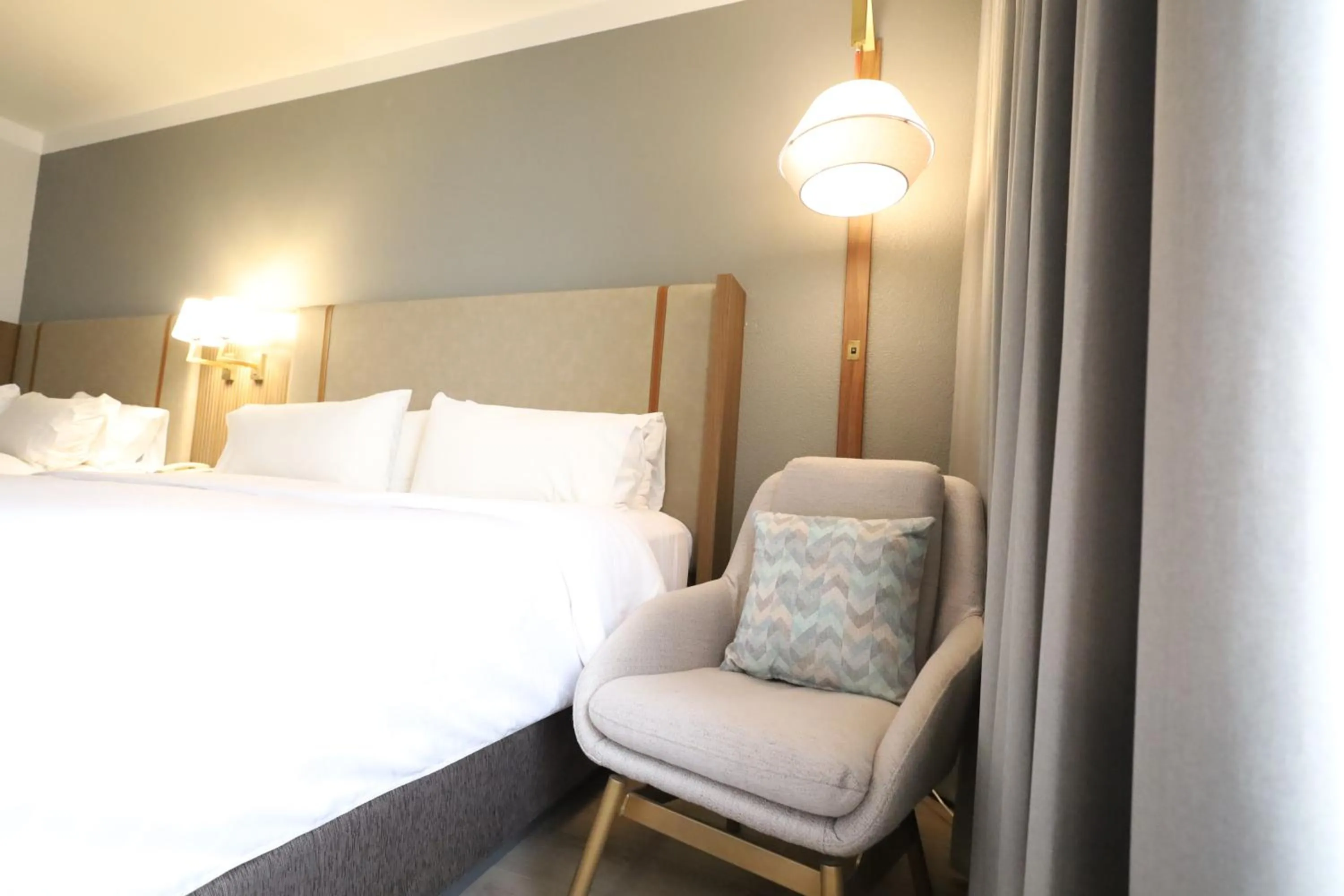 Standard Room with King and Queen Bed  in Holiday Inn Durango by IHG