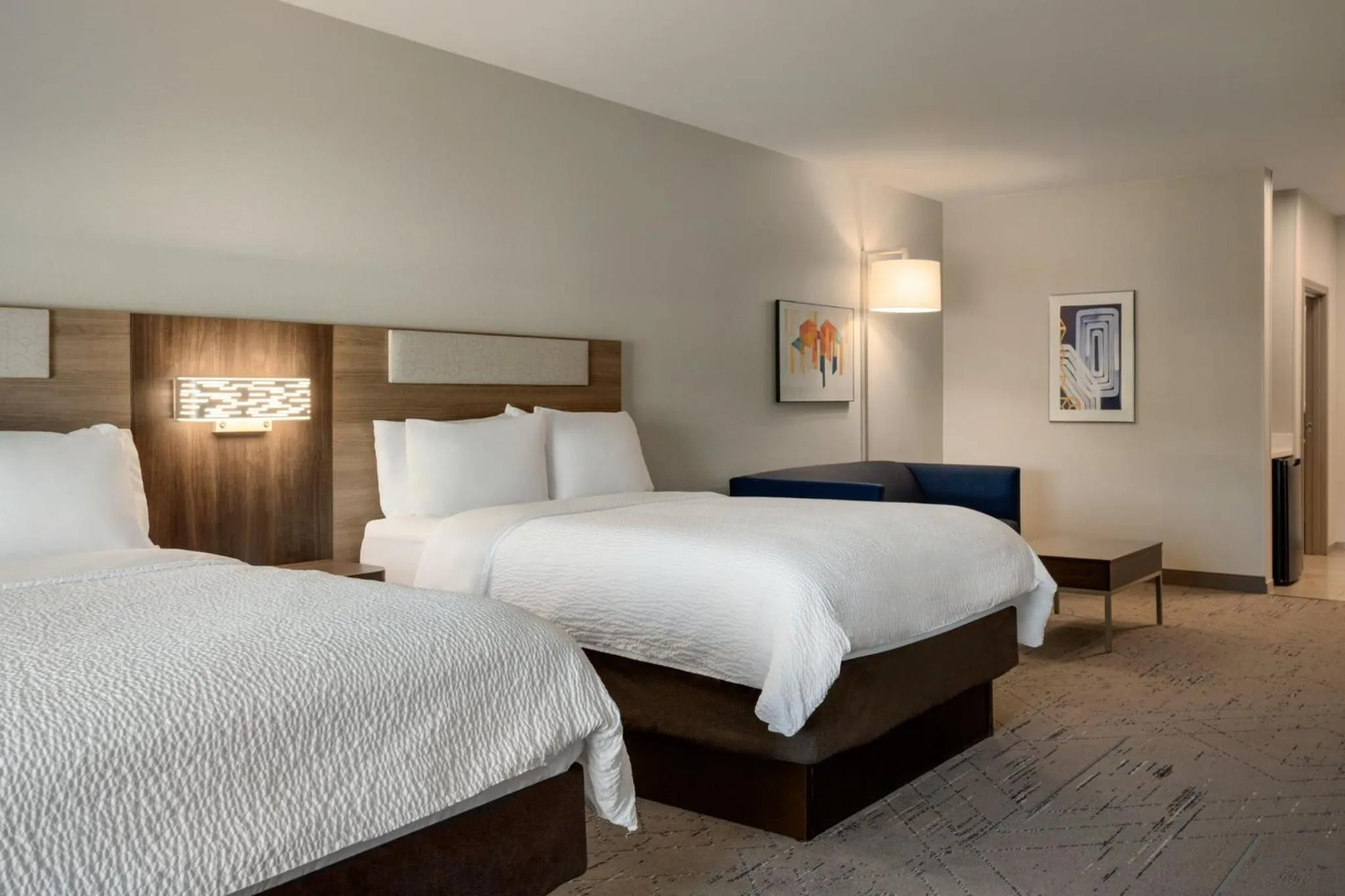 Queen Suite in Holiday Inn Express & Suites Forrest City by IHG