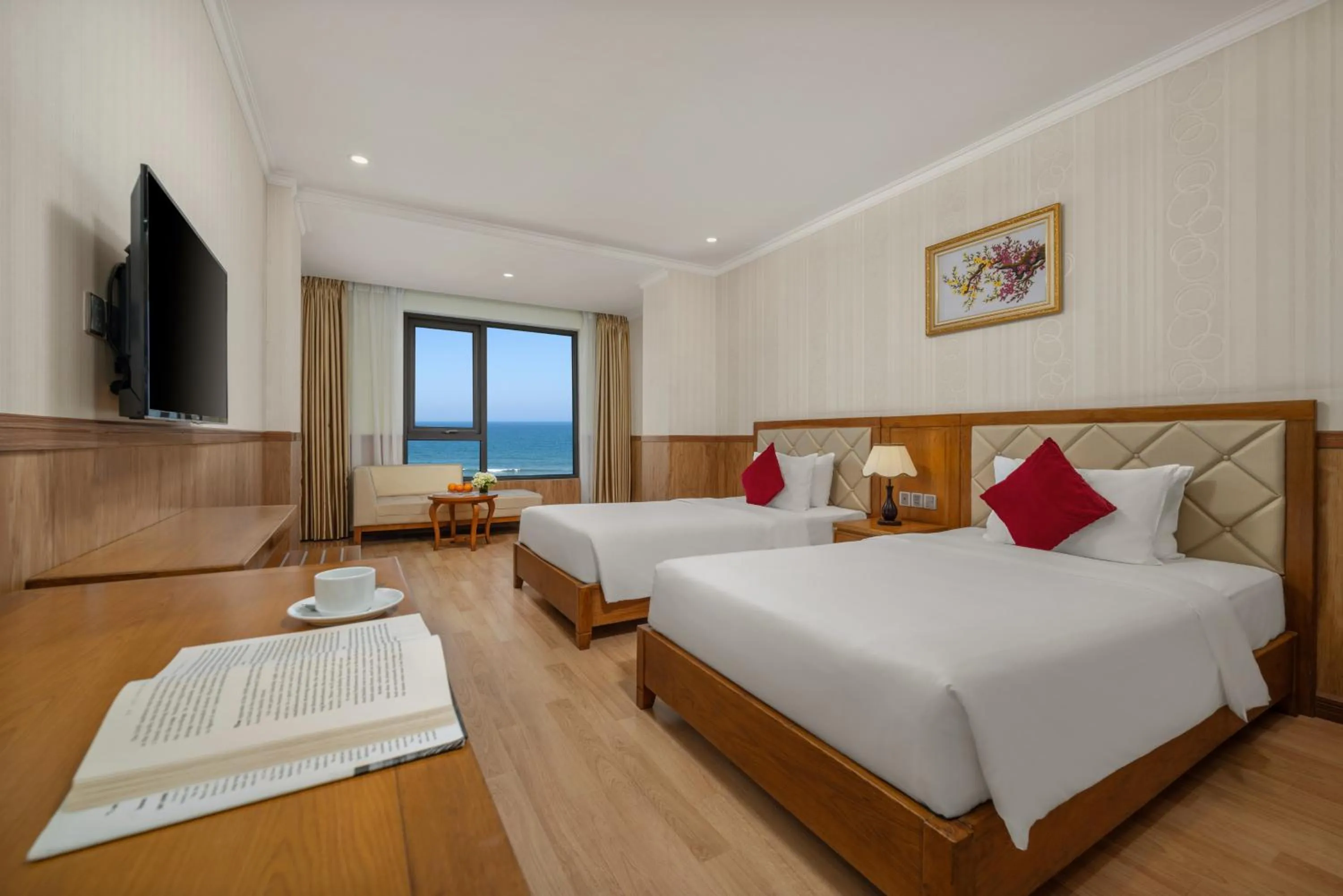 Premier Twin Room with Sea View in Serene Beach Hotel Danang