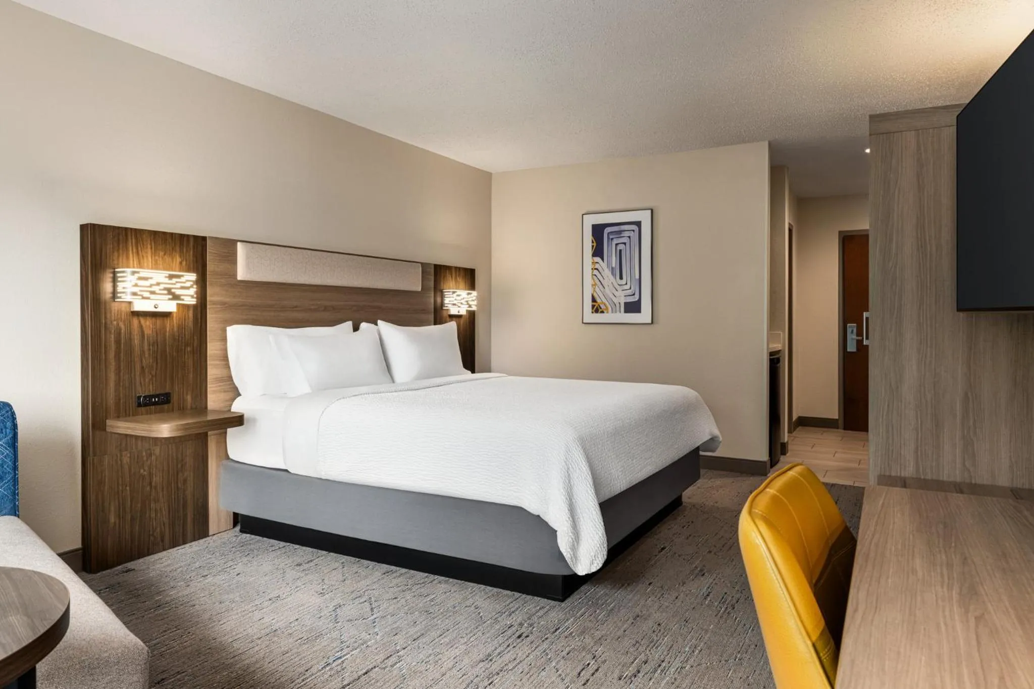 King Room - Mobility Access/Hearing Accessible in Holiday Inn Express Hotel & Suites Hagerstown by IHG