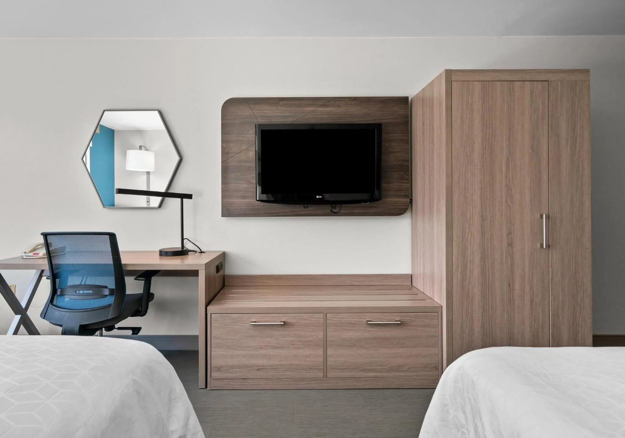 Standard Room with Two Queen Beds in Holiday Inn Express Hotel & Suites West Point-Fort Montgomery by IHG