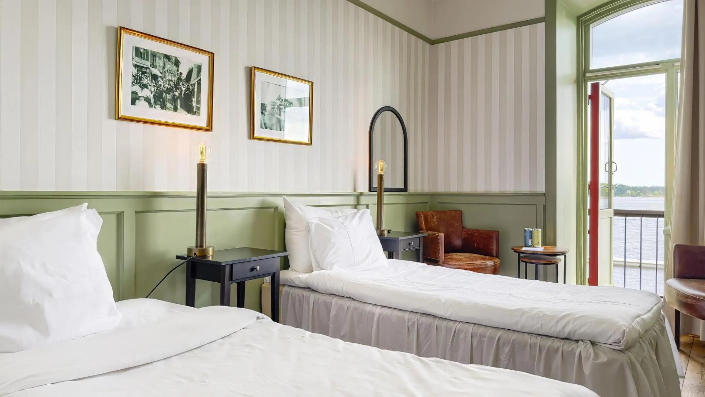 Double Room with Balcony and Sea View - single occupancy in Waxholms Hotell