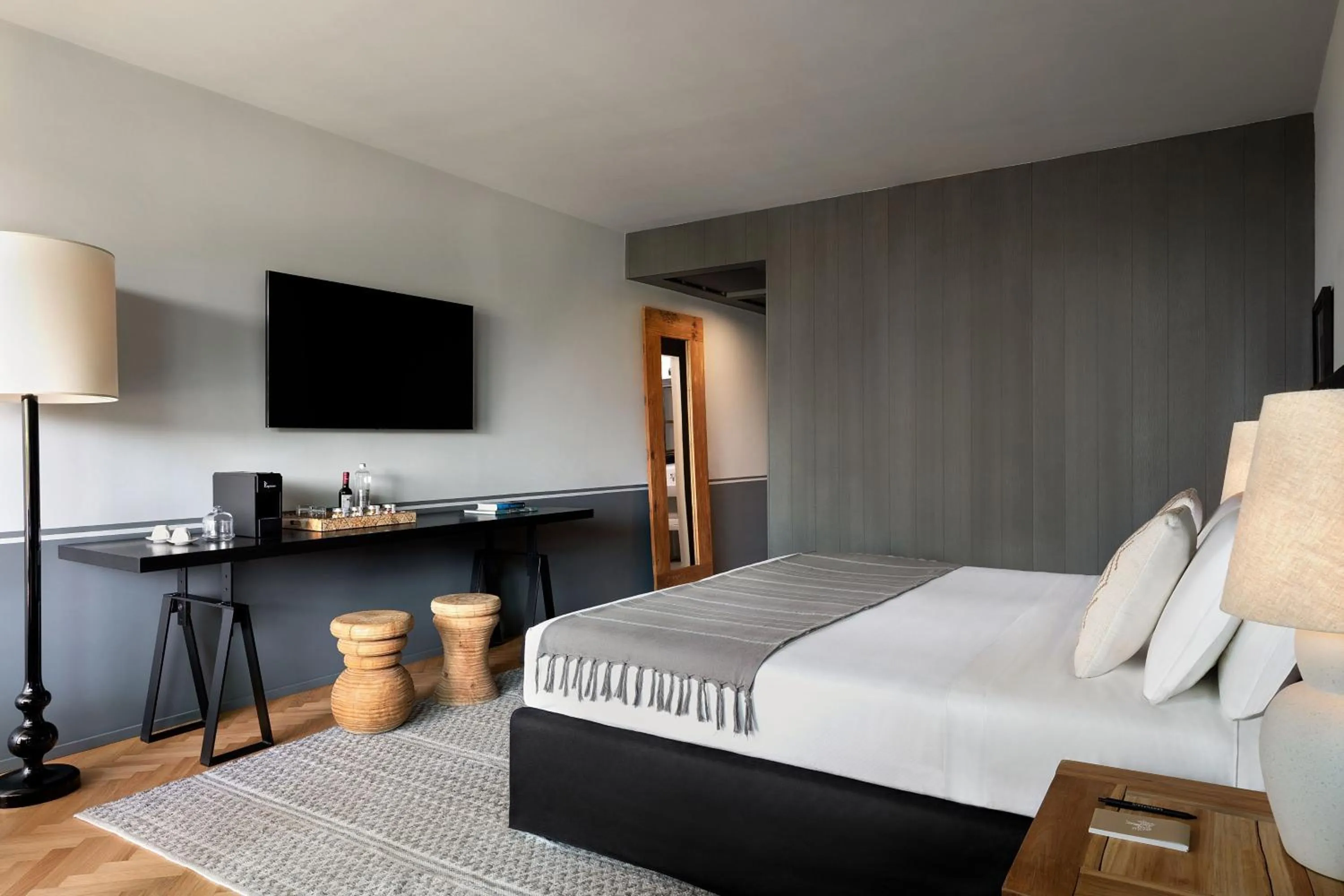 Junior King Suite with Balcony and Garden View in Argentario Golf & Wellness Resort, Autograph Collection