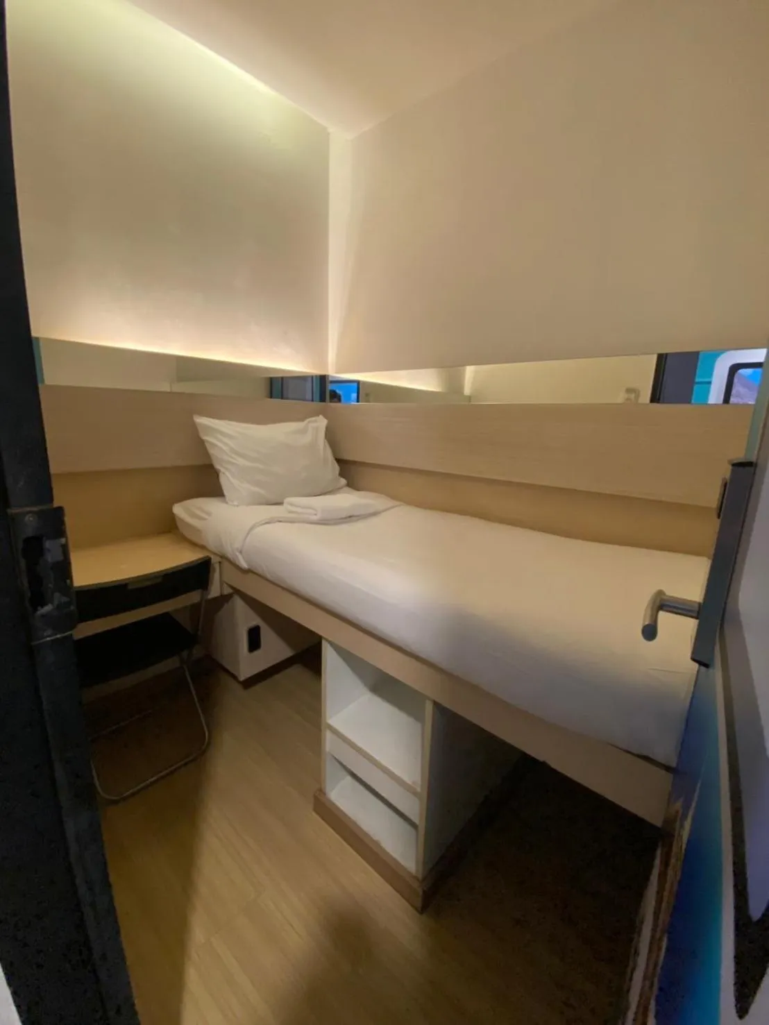 Small Single Room - single occupancy in Good One Poshtel & Cafe Bar