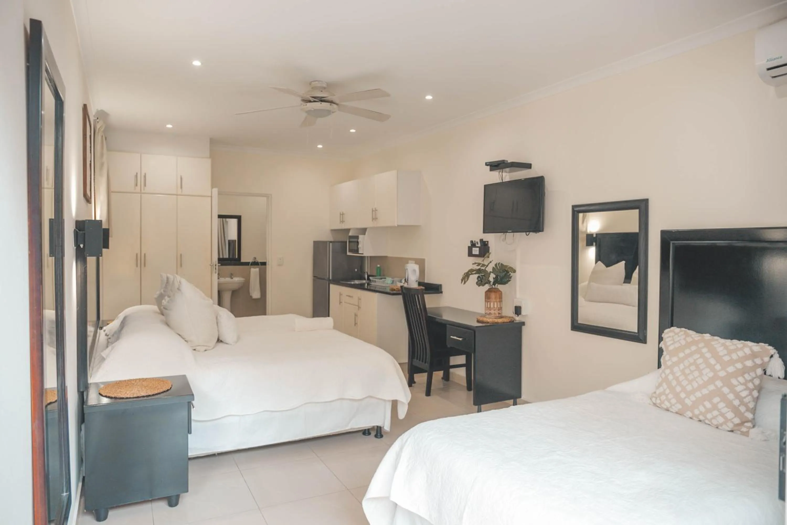 Family Room - single occupancy in Beside Still Waters Boutique Hotel