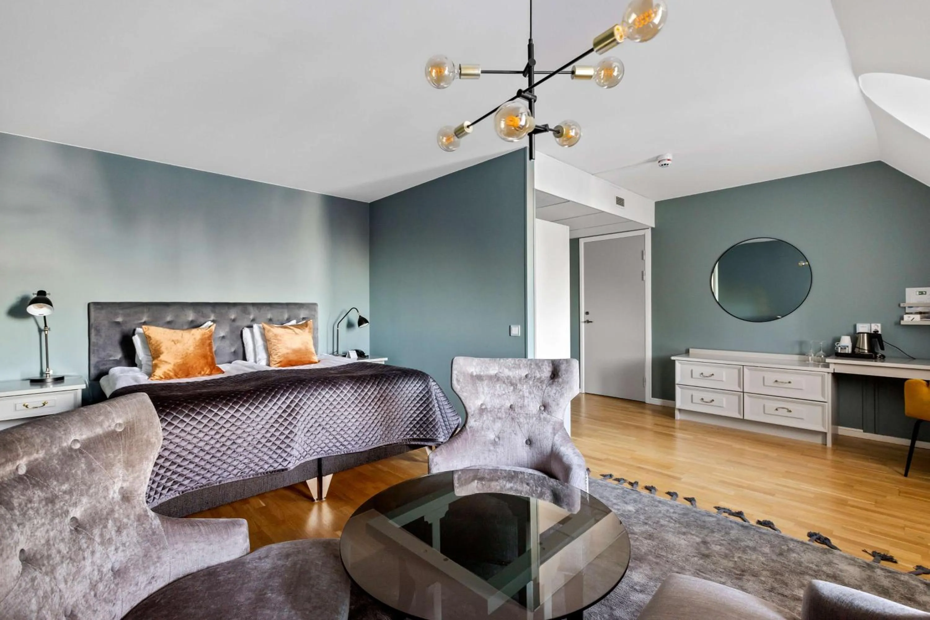 Junior King Suite in Best Western Hotel Statt Katrineholm