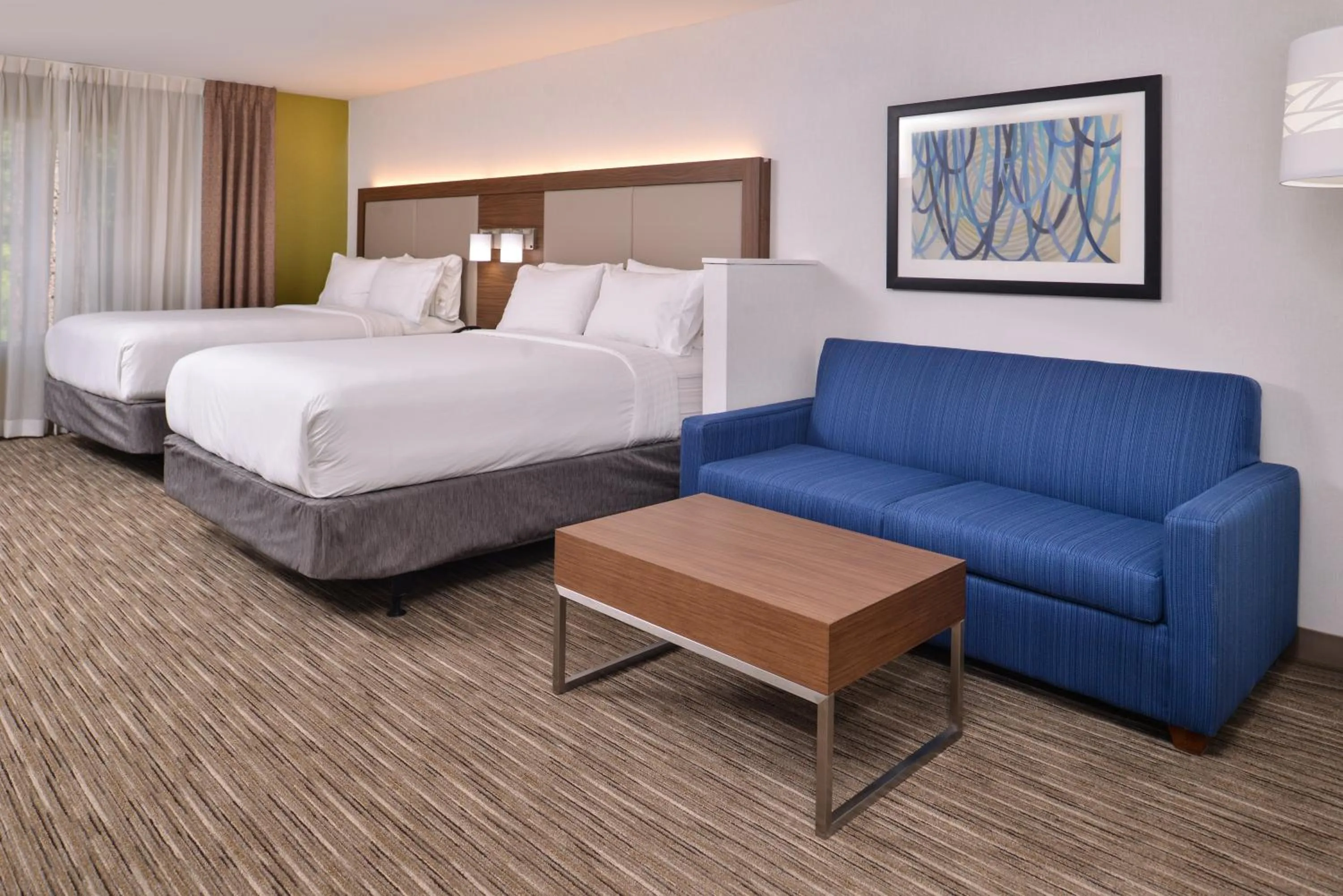 Queen Suite in Holiday Inn Express & Suites Lacey - Olympia by IHG