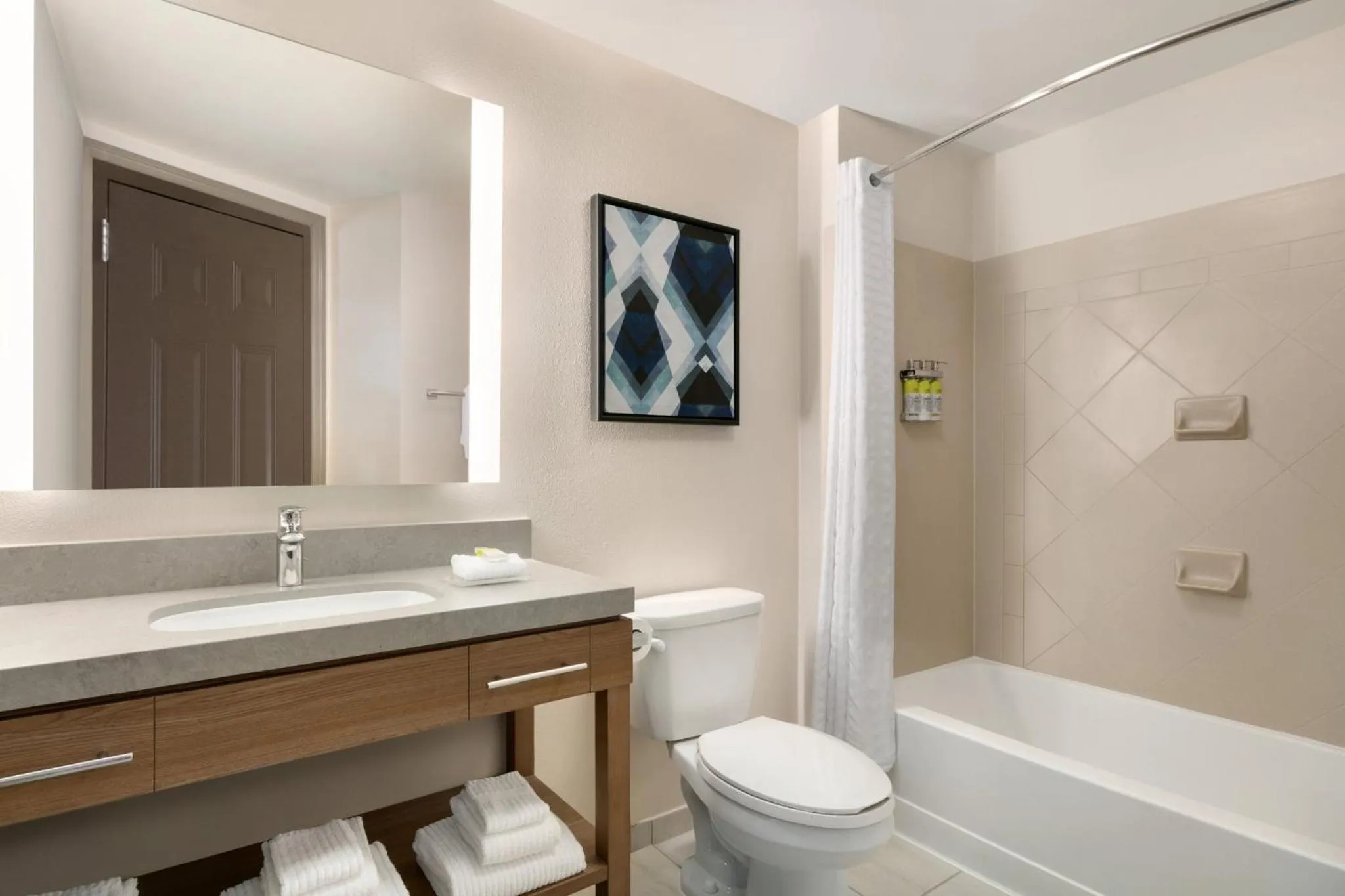 Studio Suite in Candlewood Suites Deer Park by IHG