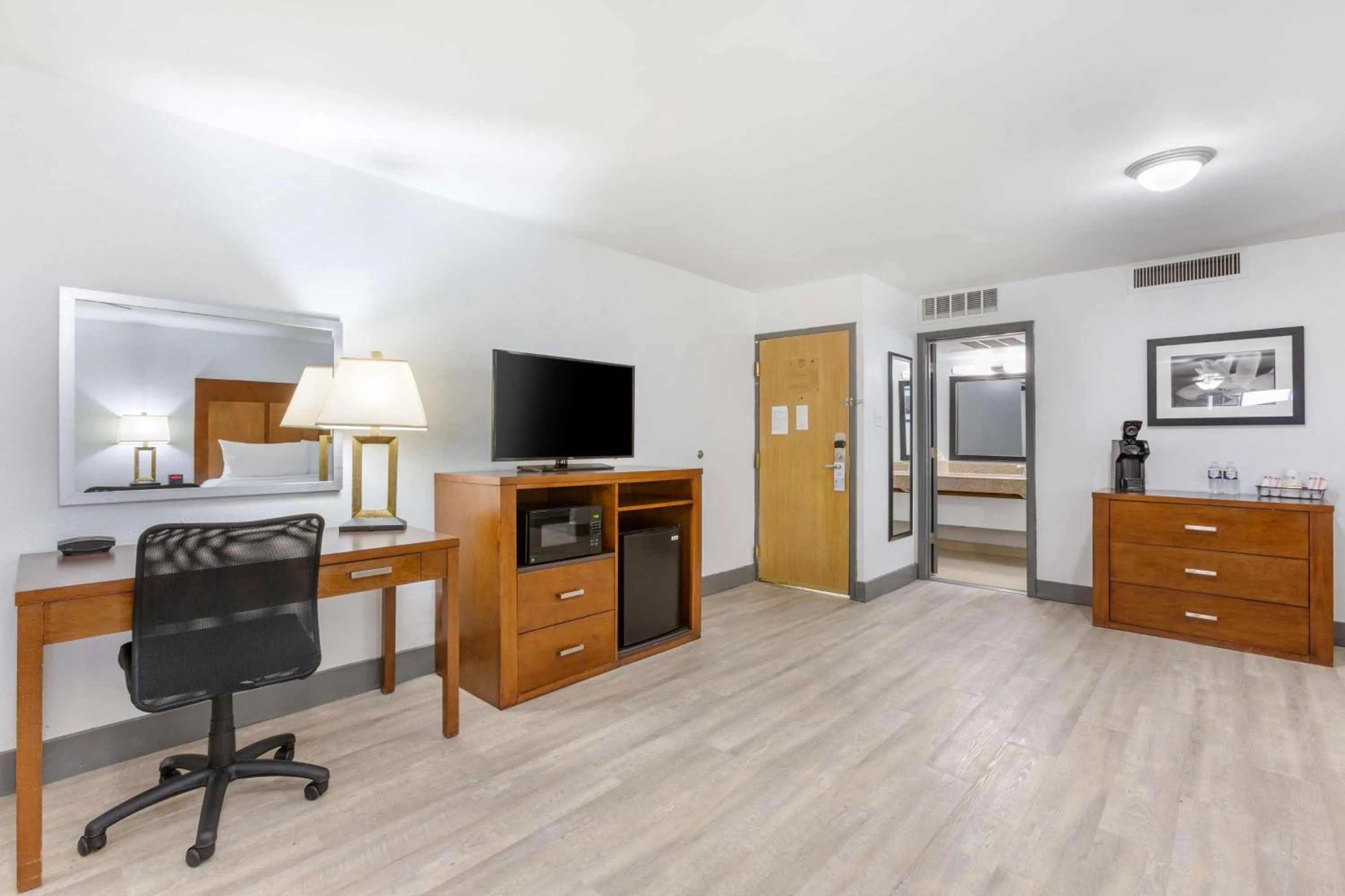 King Room with Sofa Bed and Balcony - Second Floor in Best Western Plus El Paso Airport Hotel & Conference Center