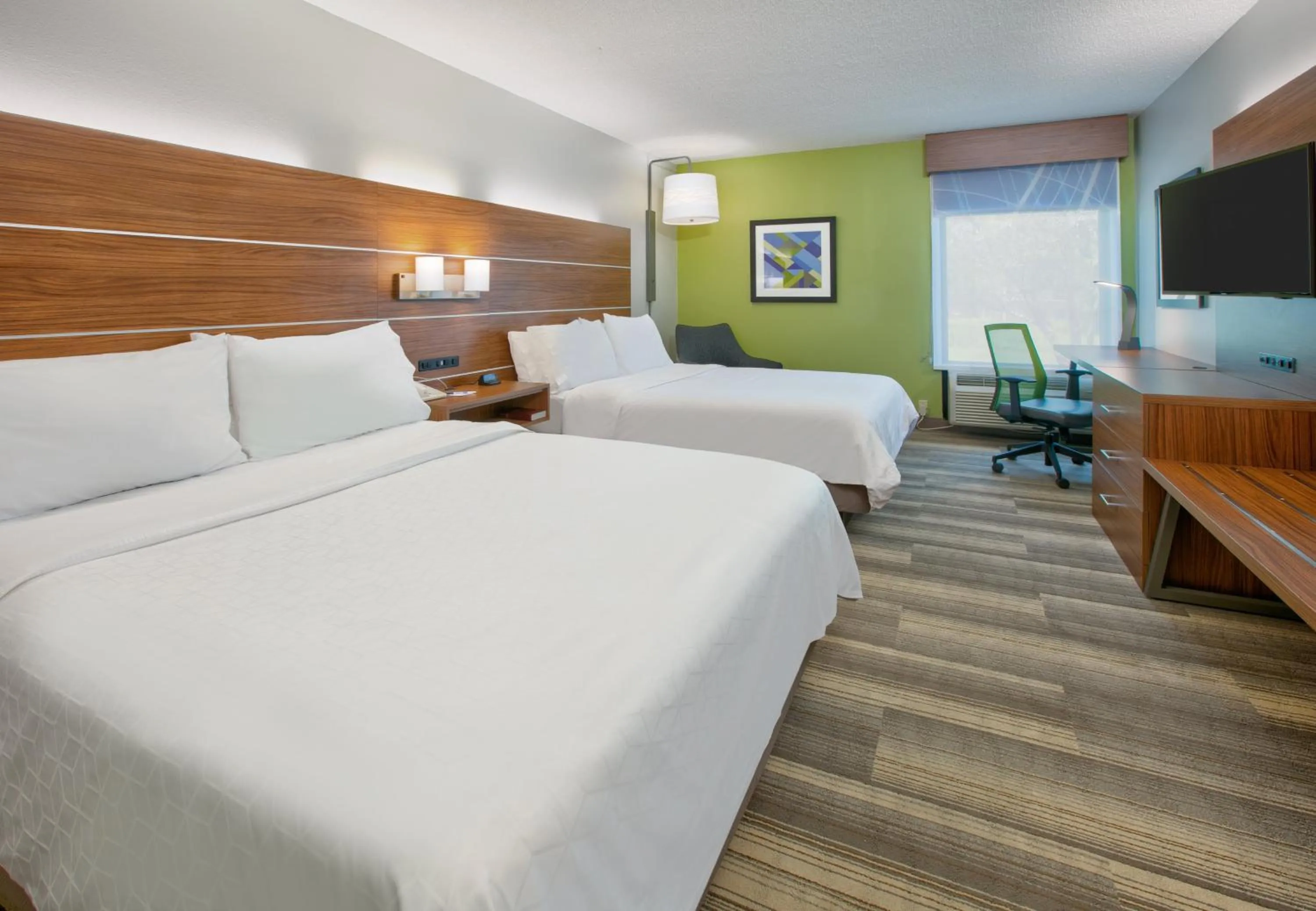 Standard Queen Room with Two Queen Beds in Holiday Inn Express - Hope by IHG