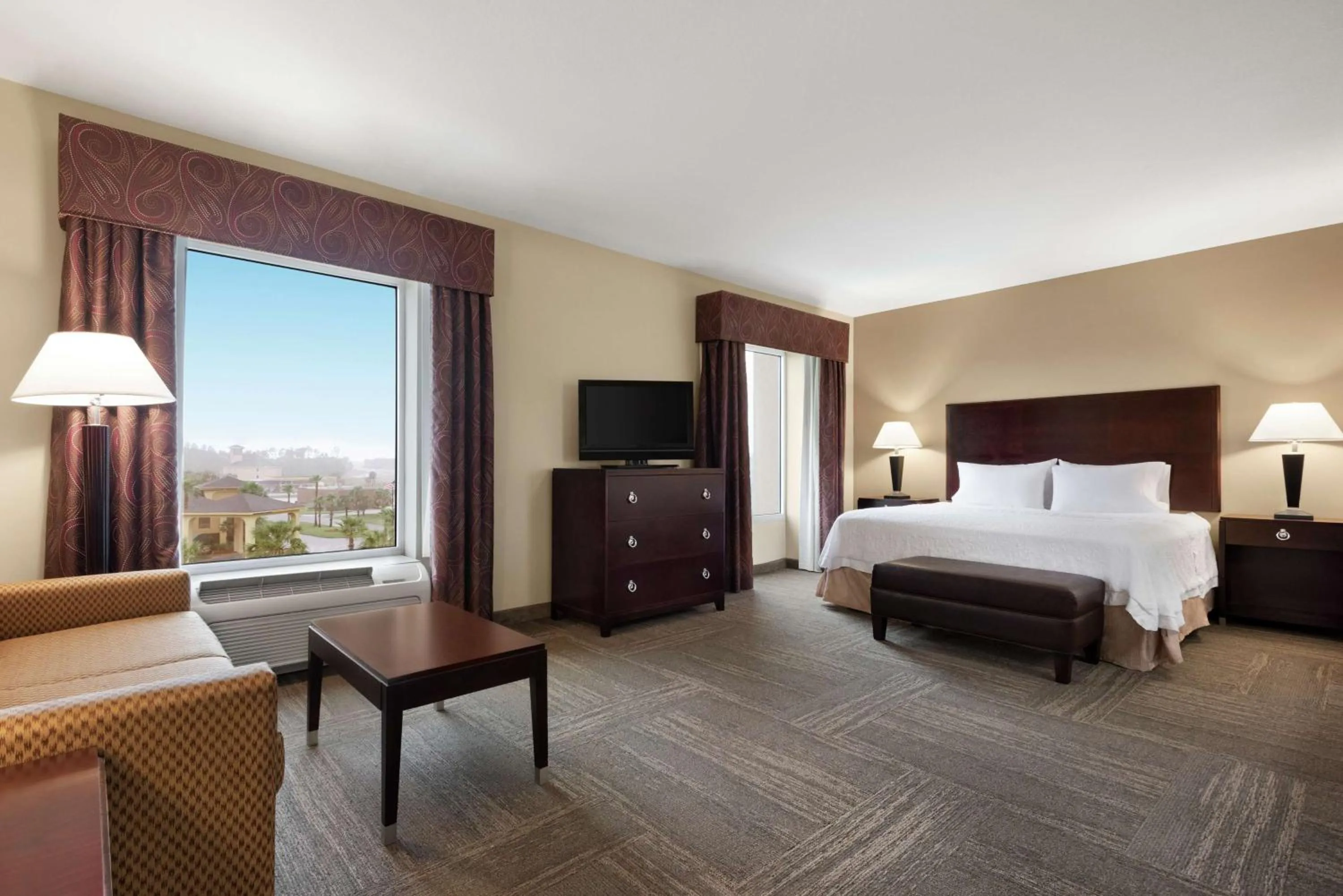 King Studio Suite - Non-Smoking in Hampton Inn & Suites Brunswick