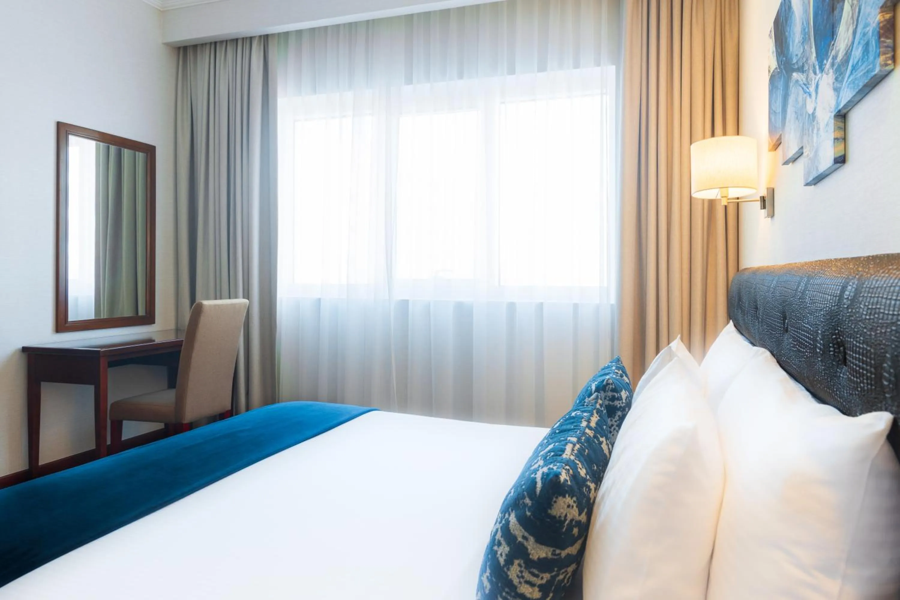 Premium King Room - Complimentary Transfer to Bluewater Island and JBR in MD Hotel By Gewan