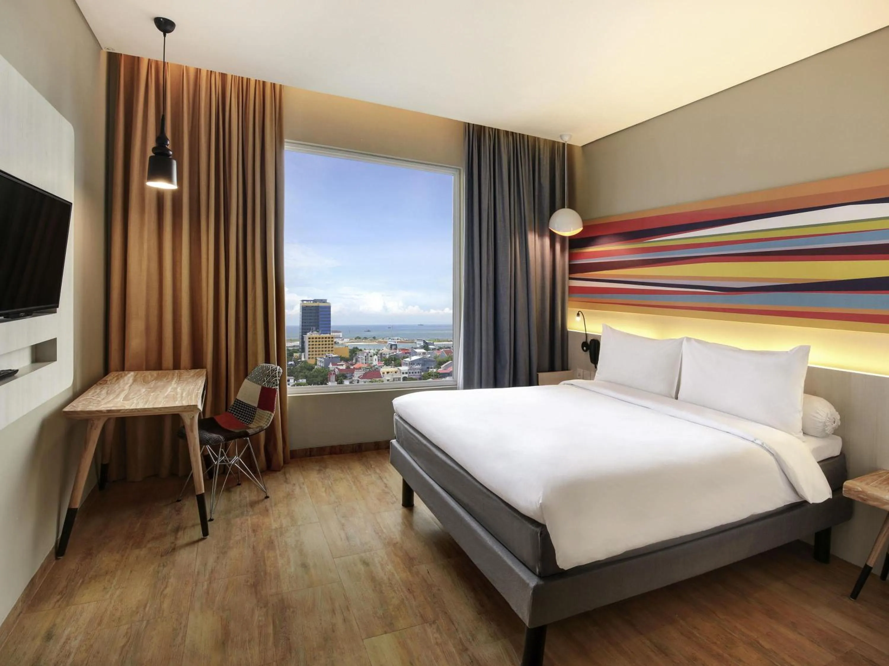 Superior Double Room in Ibis Styles Makassar Sam Ratulangi