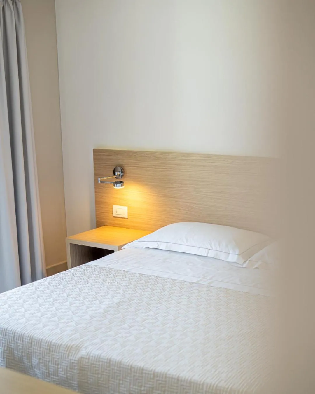 Double or Twin Room with Pool View in Hotel San Teodoro