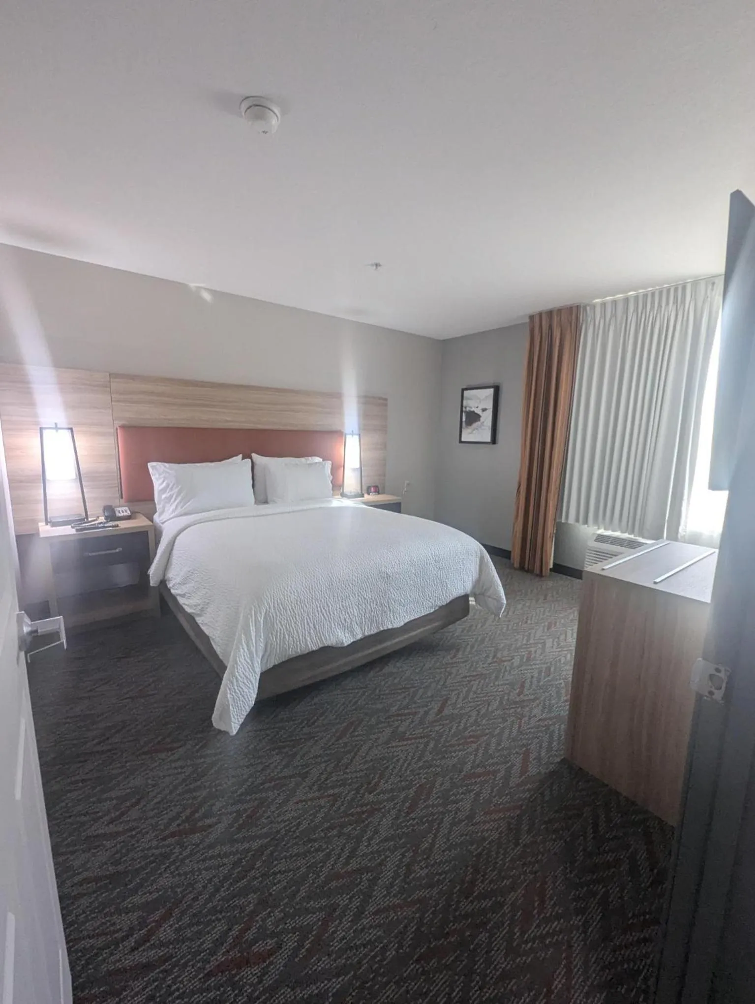 One-Bedroom Queen Suite in Candlewood Suites Loveland by IHG