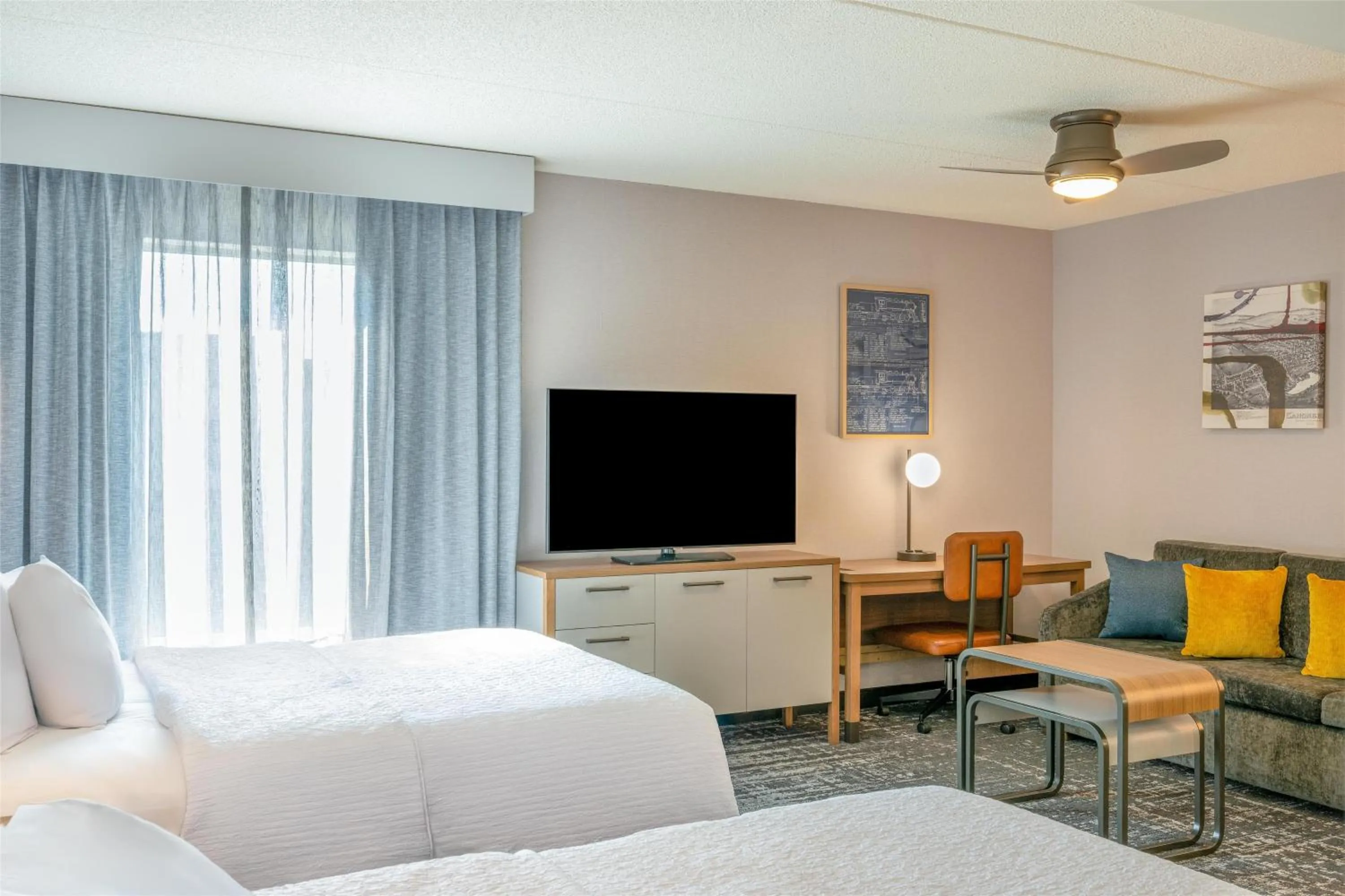 Studio Suite with Two Queen Beds in Homewood Suites by Hilton Pittsburgh-Southpointe