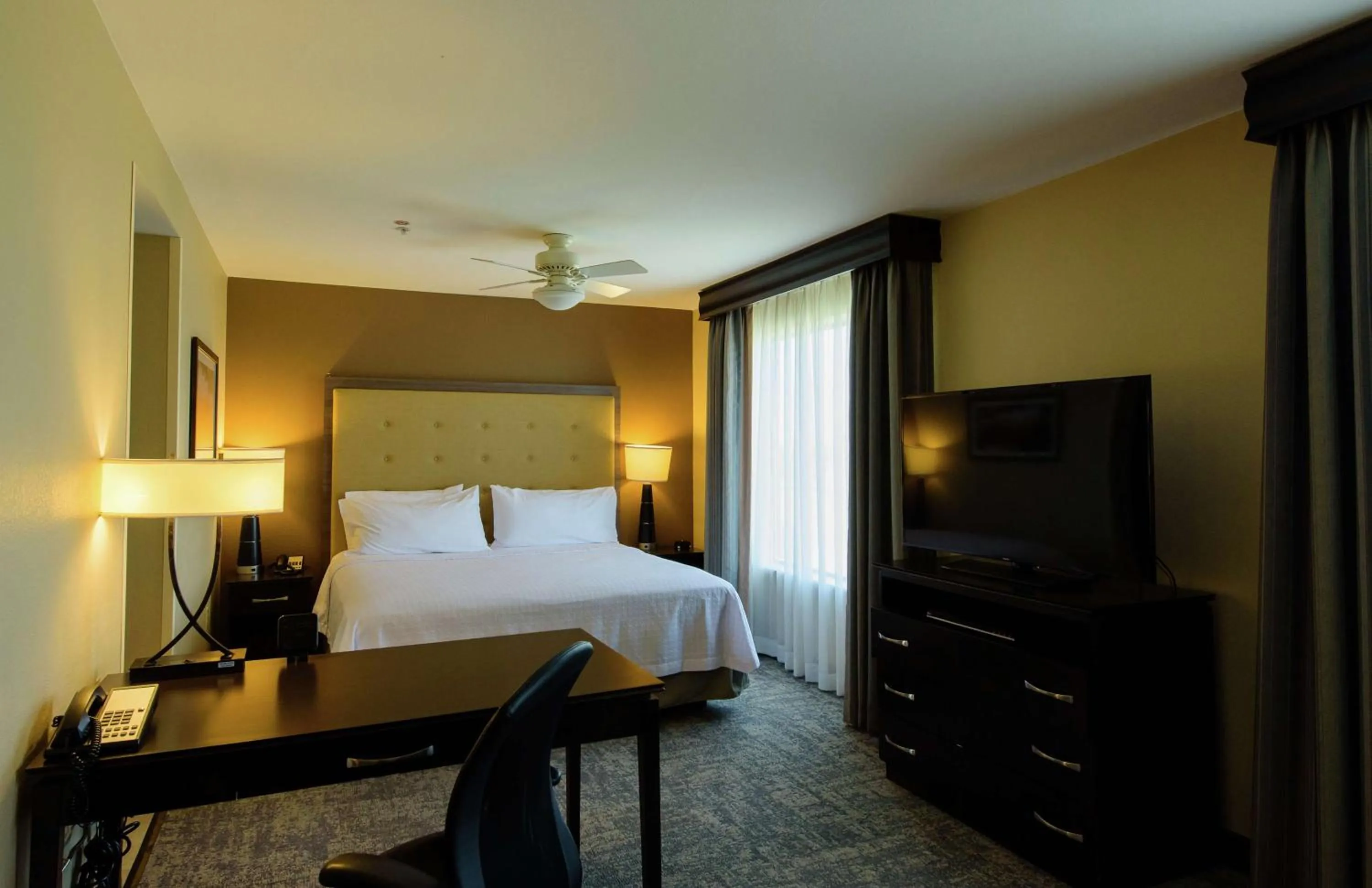 King Studio Suite - Non-Smoking in Homewood Suites by Hilton Phoenix Chandler Fashion Center