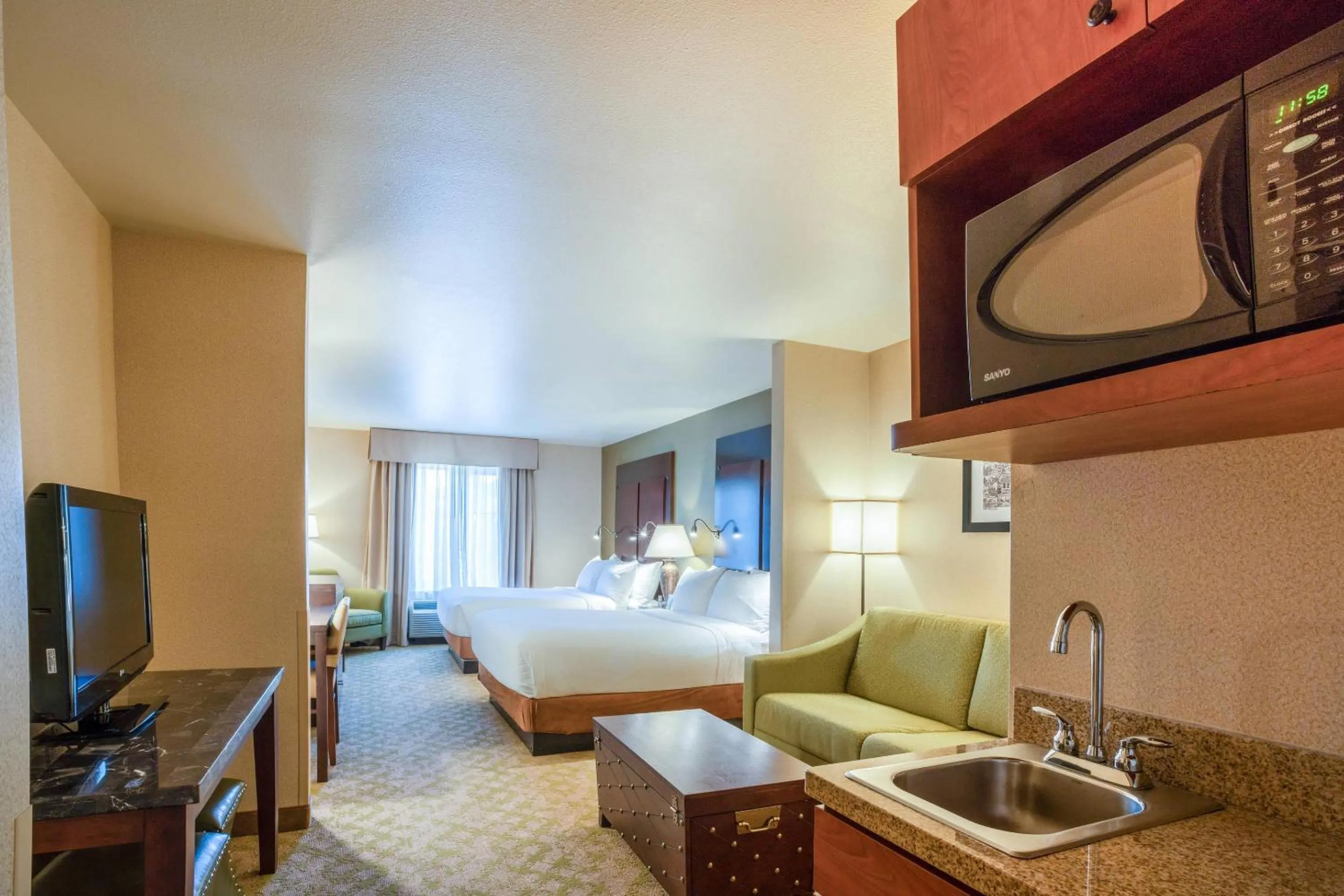 Suite with Two Queen Beds - Accessible/Non-Smoking in Gold Miners Inn Grass Valley, an Ascend Collection Hotel