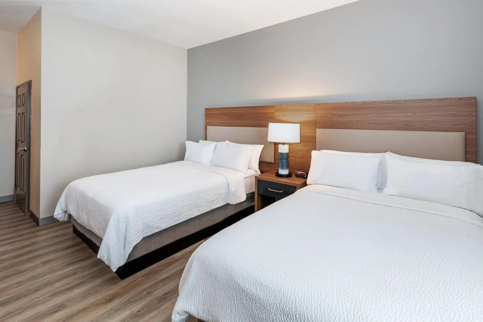 Suite with Two Double Beds - Hearing Accessible in Candlewood Suites Georgetown by IHG
