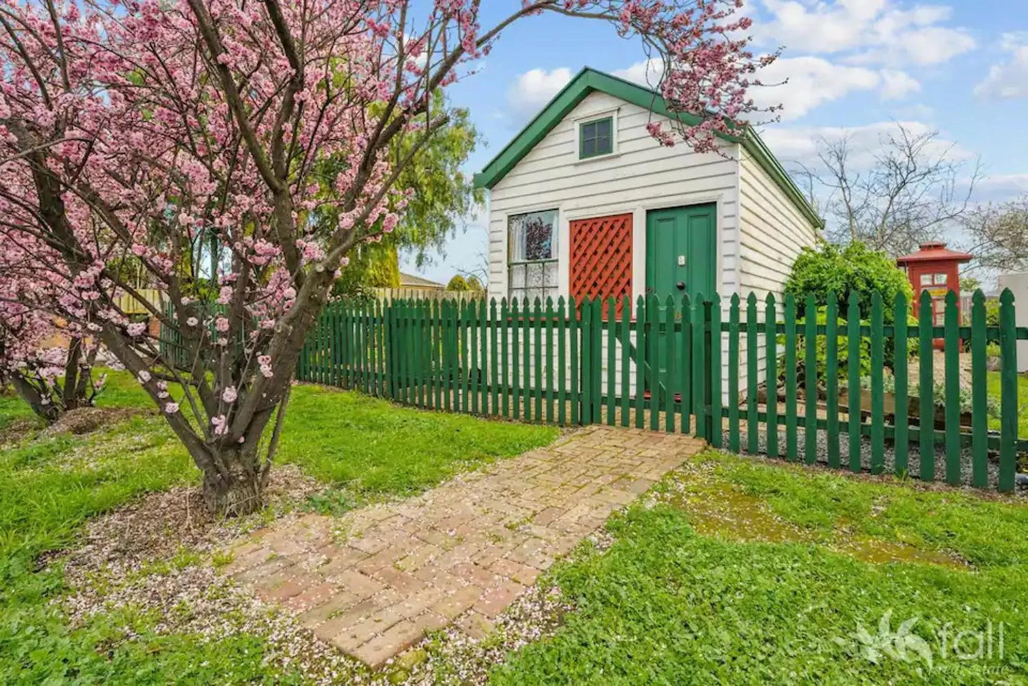 Double Room - Garden Cottage Studio in Sorell Barracks