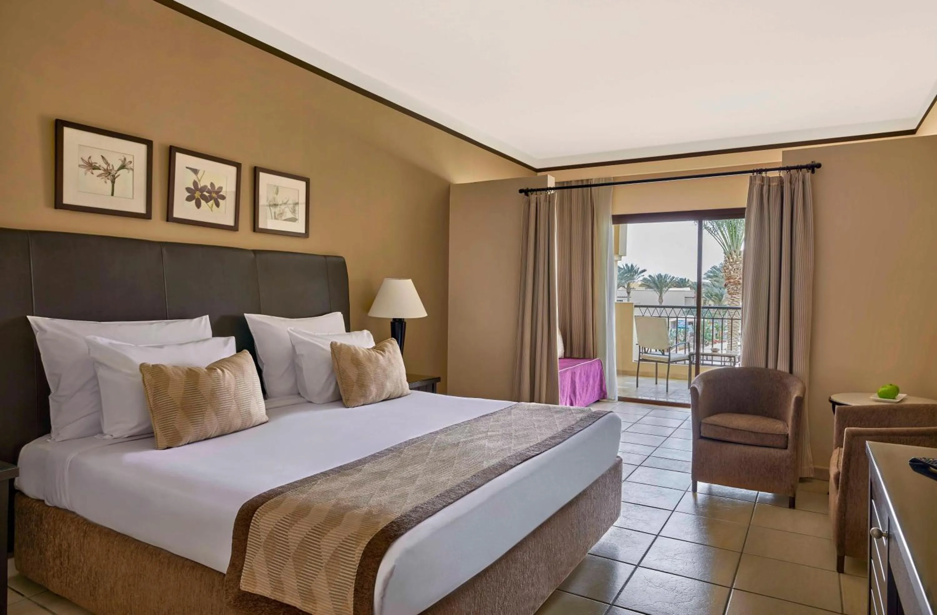 Deluxe Family, Twin Bed, Bunk Bed, Sea View - Jaz Lamaya in JAZ Lamaya Resort