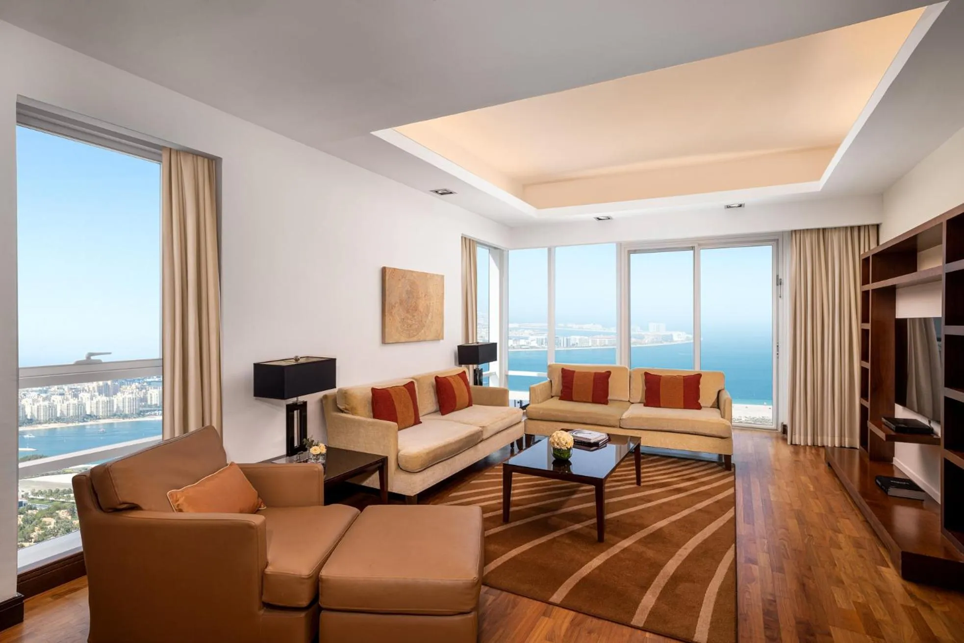 Premier Two Bedroom Sea View Apartment - Complimentary Transfer to Mall of the Emirates, Insurance Market Metro Station & Jumeirah Beach in La Suite Dubai Hotel & Apartments