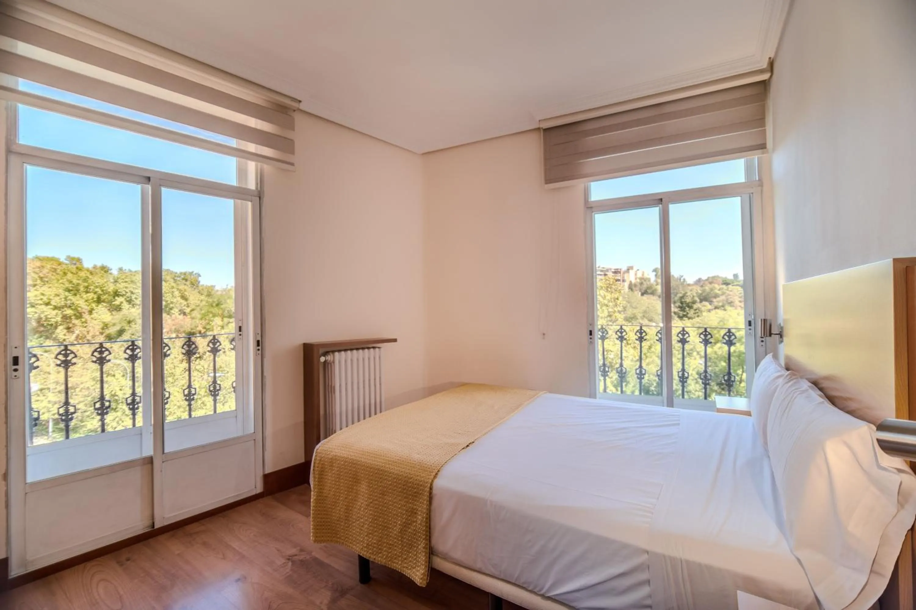 Family Room in ITC Mora by Soho Boutique