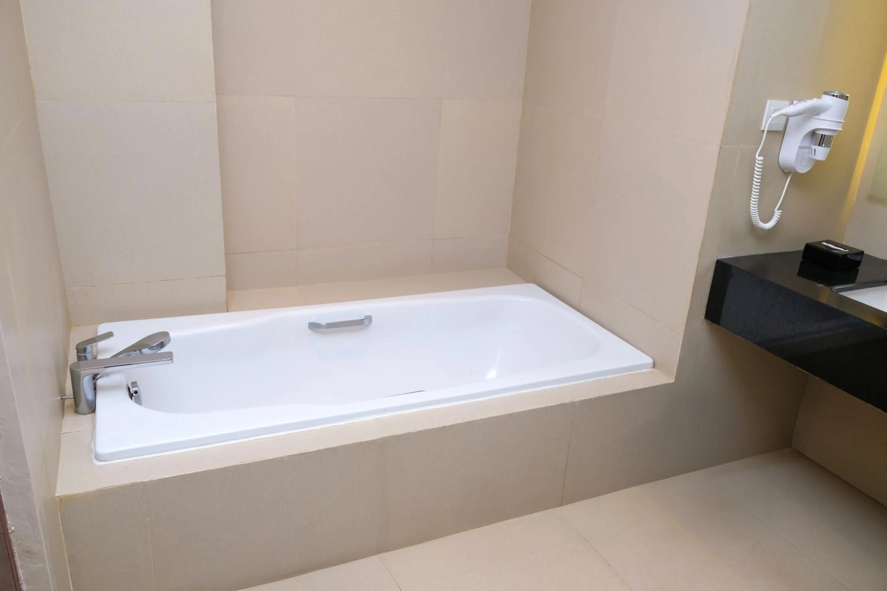 Executive Plus King Room in The Luxton Cirebon Hotel and Convention