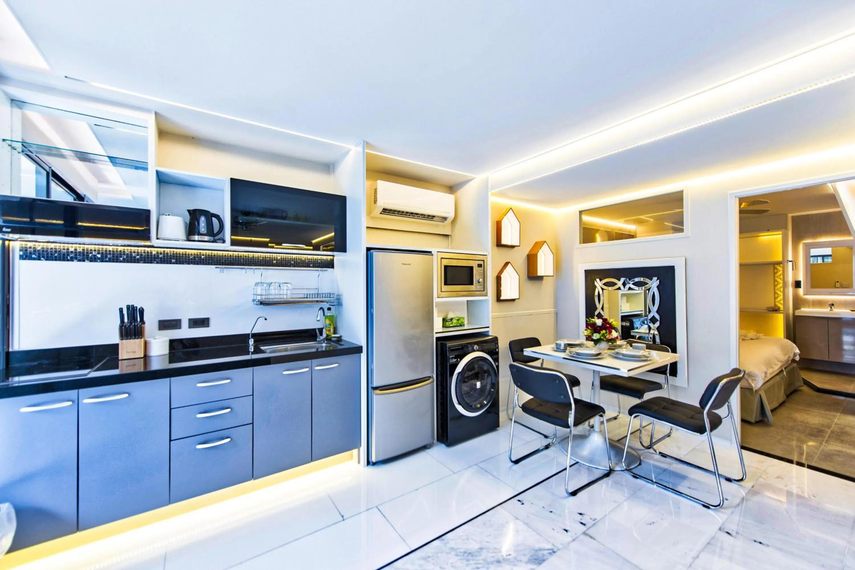 Three-Bedroom Apartment in Viengping Mansion