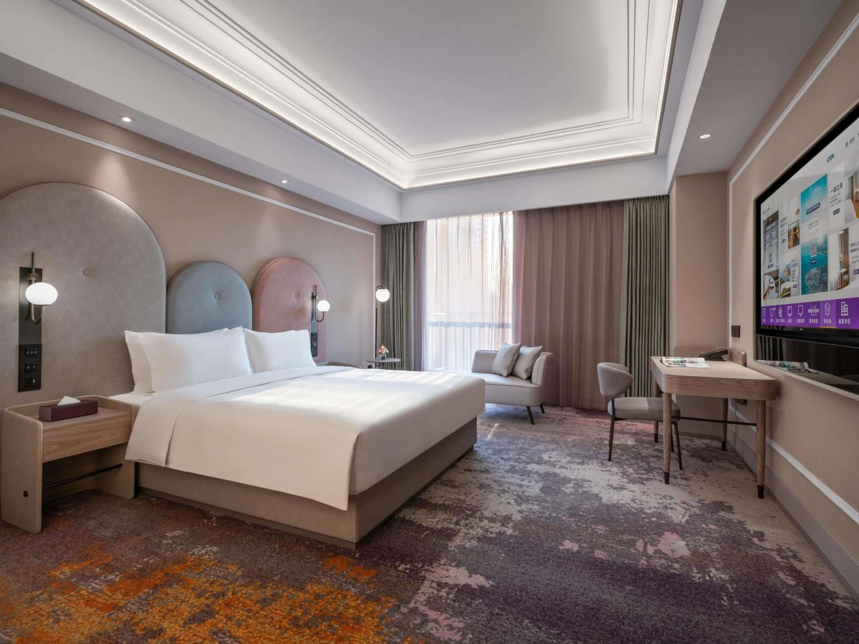 Superior King Room with One King Bed in Mercure Beijing Downtown