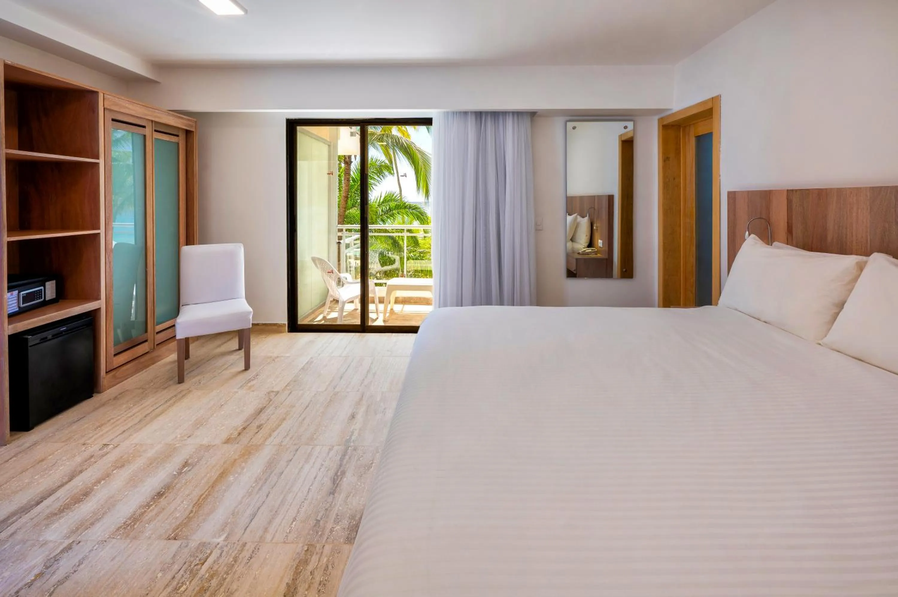 Superior Sea Front King Room - single occupancy - Non-Smoking in Viva Dominicus Palace by Wyndham, A Trademark All Inclusive