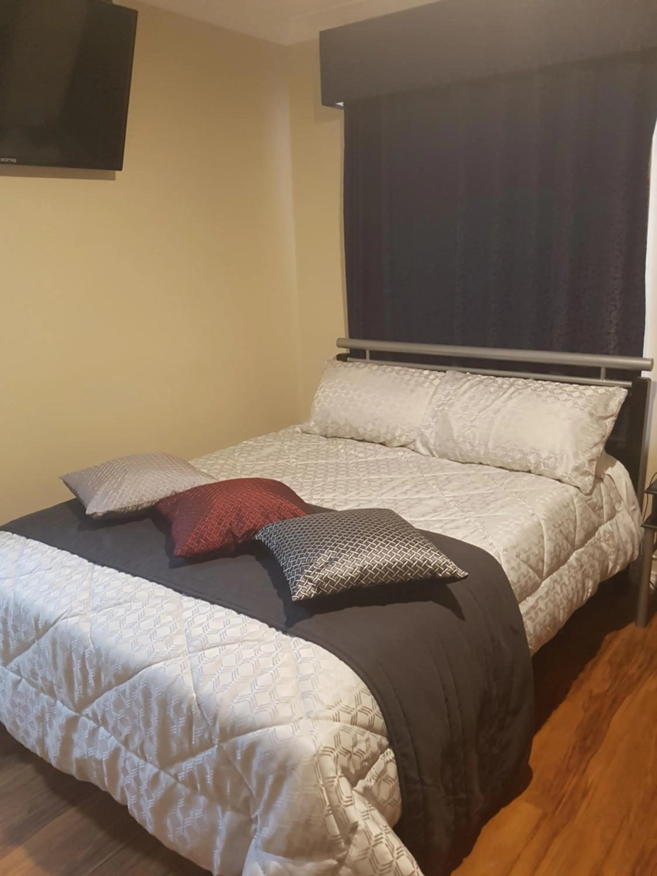 Deluxe Double Room in Ocean Reef Homestay