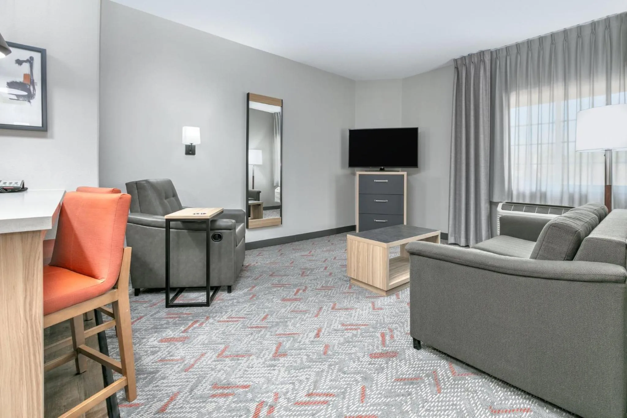 One-Bedroom Suite with Sofa Bed in Candlewood Suites Lake Jackson by IHG